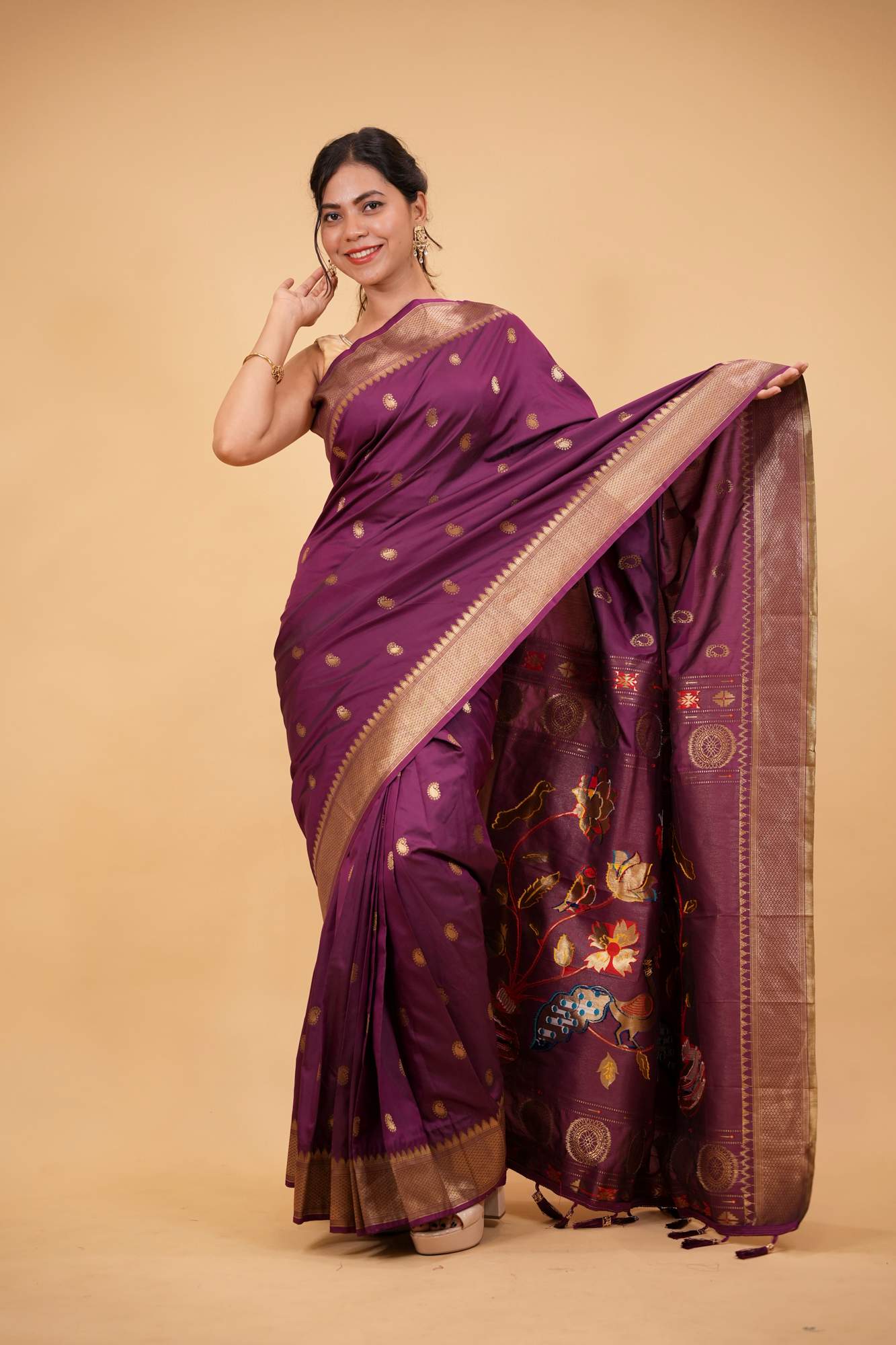 Paithani Ready To Wear Saree - Image 3