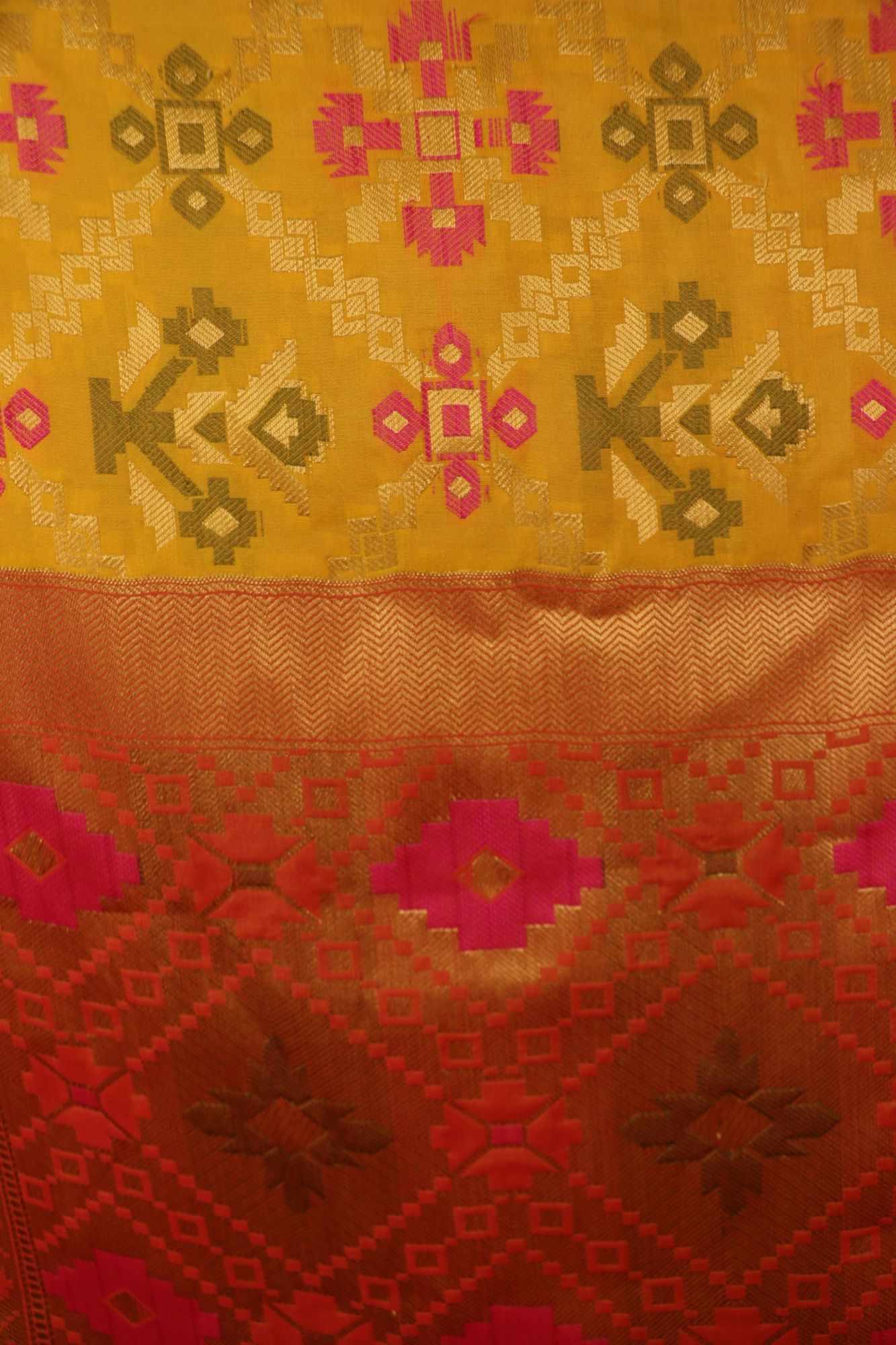 Patola banarasi woven zari border and pallu wrap in 1 minute saree - Image 7