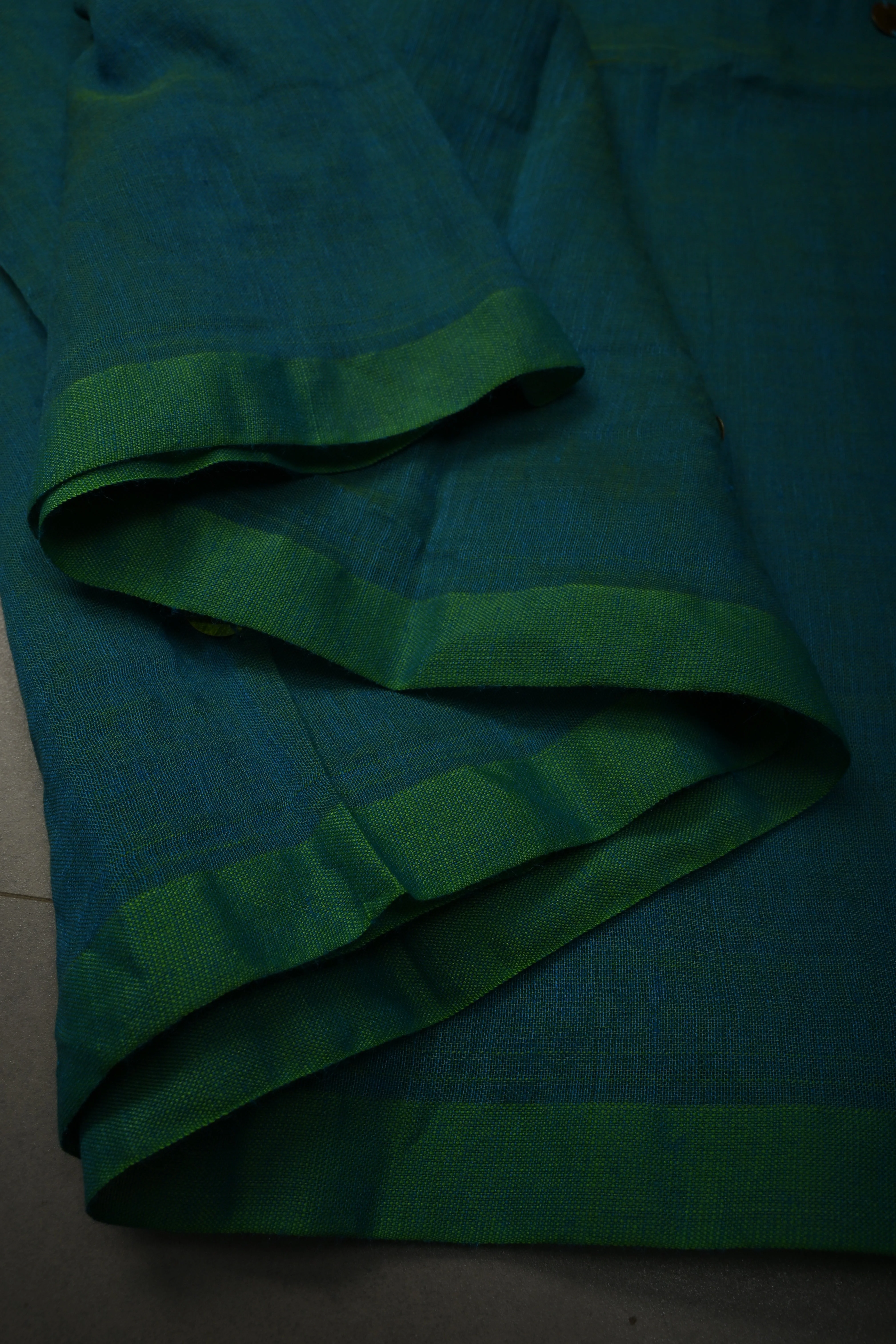 Peacock Blue-Green Mercerized Mul Cotton Saree with Tikki Work and Long Tassels, No Blouse Piece | Shobitam - Image 2
