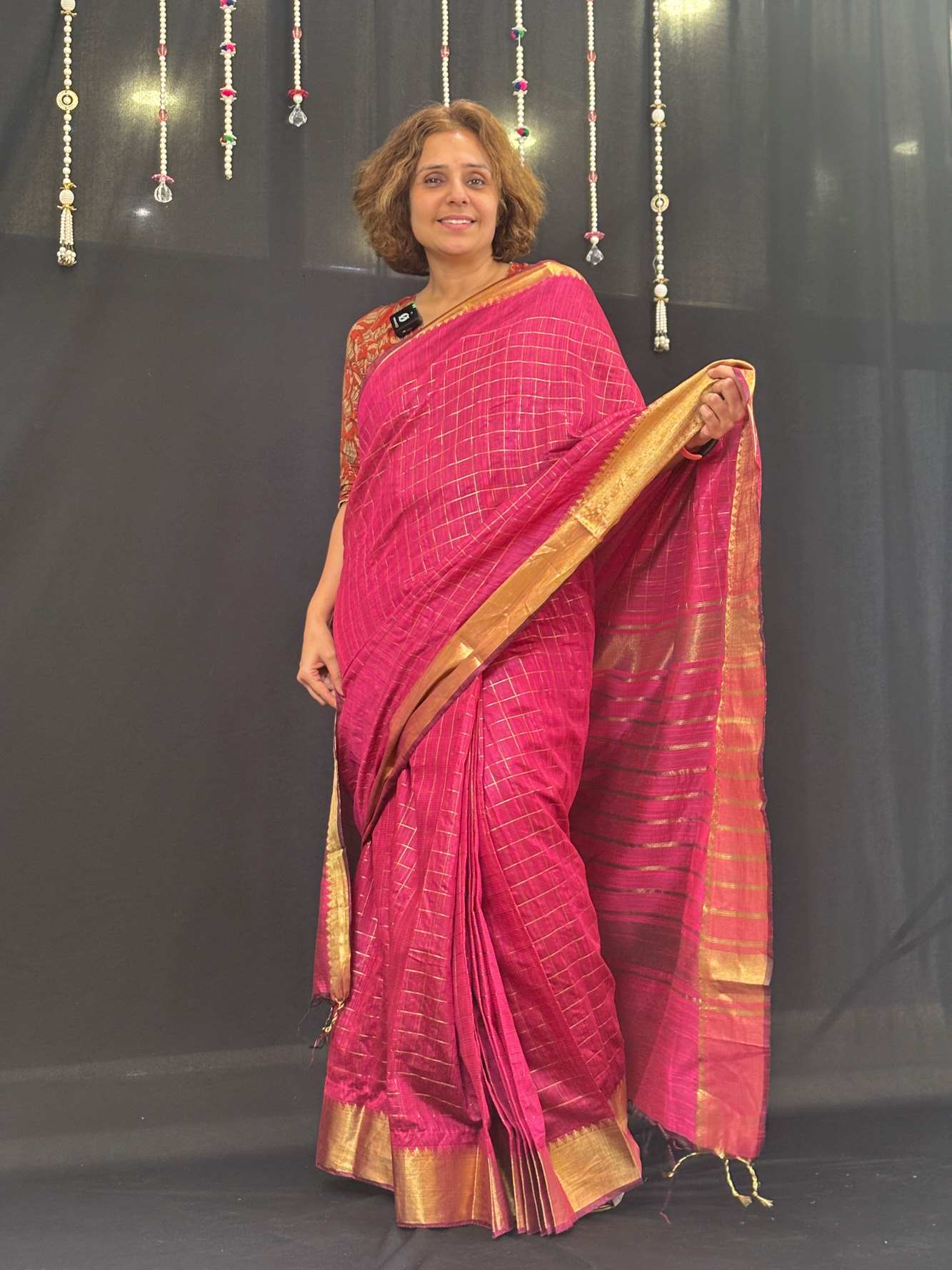Pink Cotton with Check Pattern and Golden Zari Border Ready To Wear Saree - Image 2