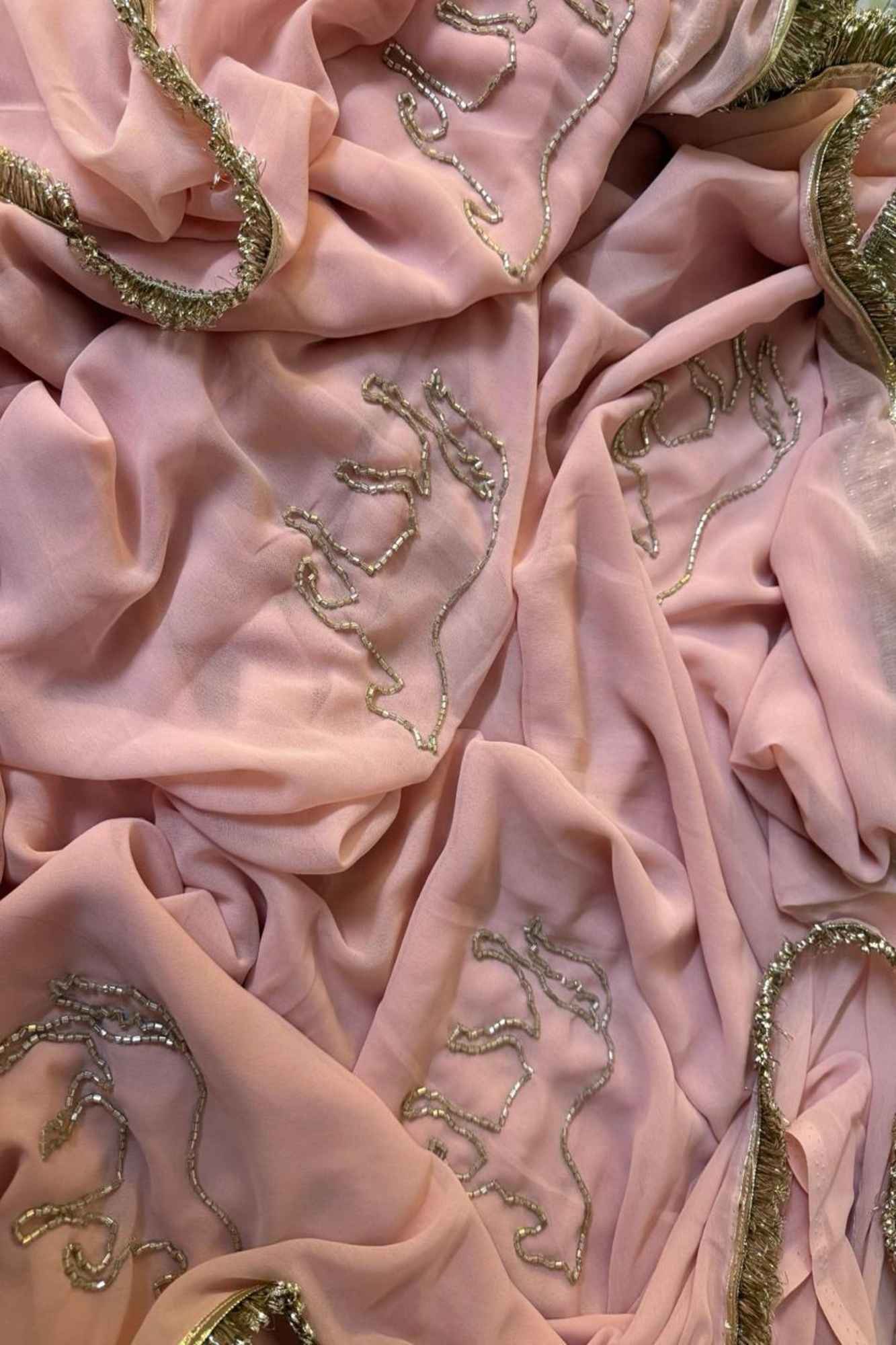 Hand Cutdanawork & Fringe Border Ready To Wear Saree - Image 10
