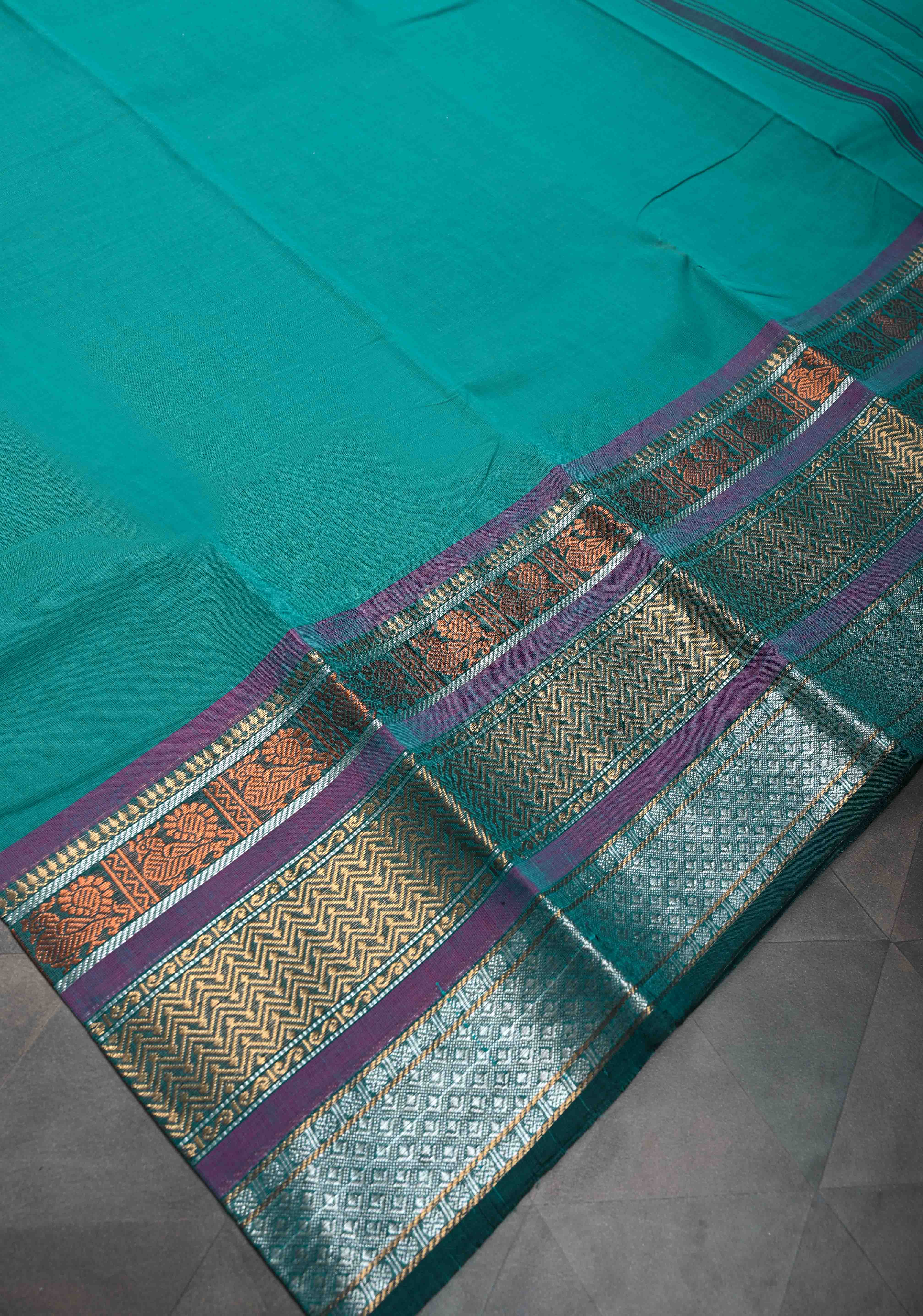 Teal Kanchi Cotton Saree with Contrast Zari Border | No Blouse piece | Shobitam - Image 5