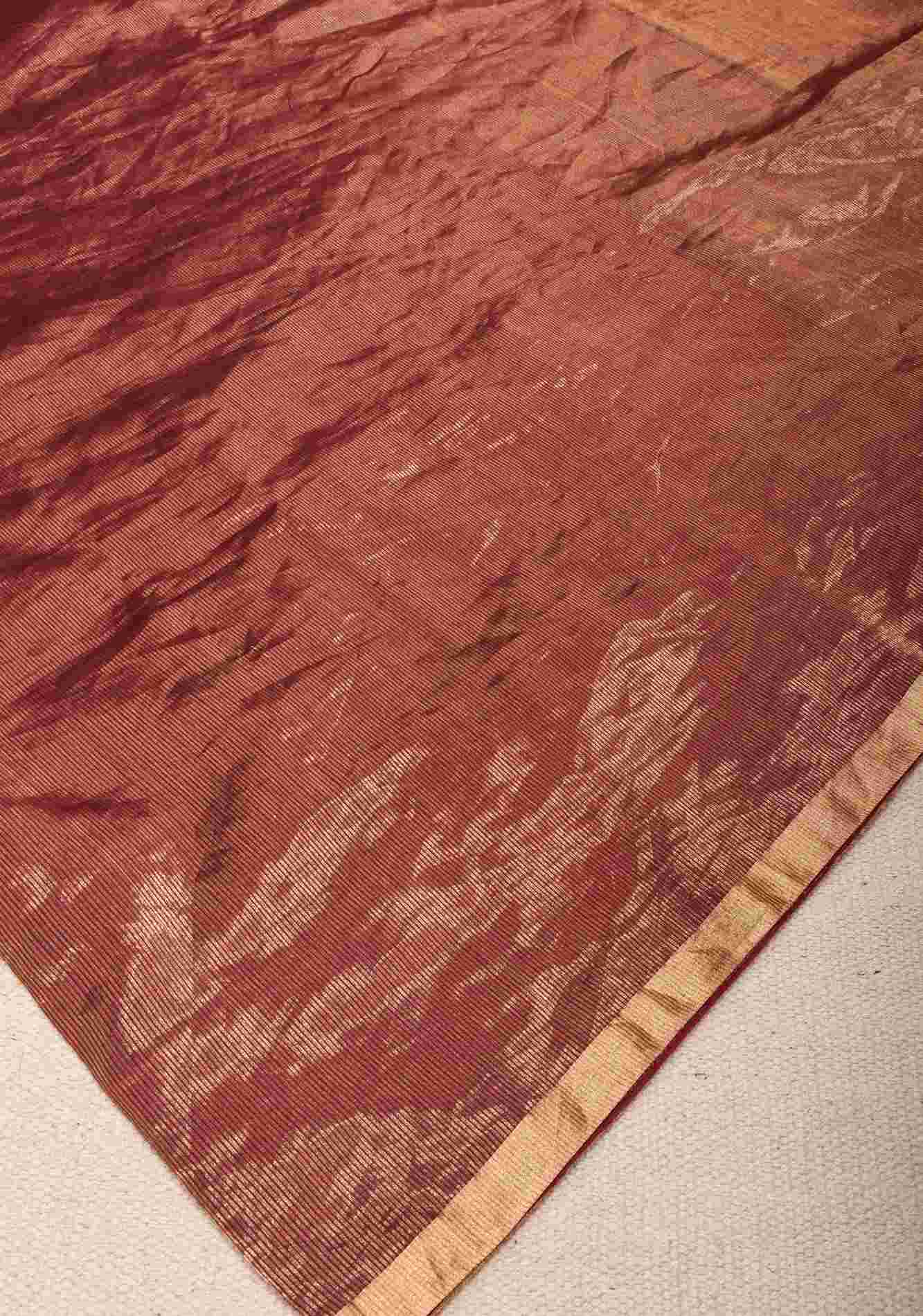 Pre drape Exquisite Half and Half Maroon and Zari Tissue Maheshwari Silk Cotton Saree - Image 5