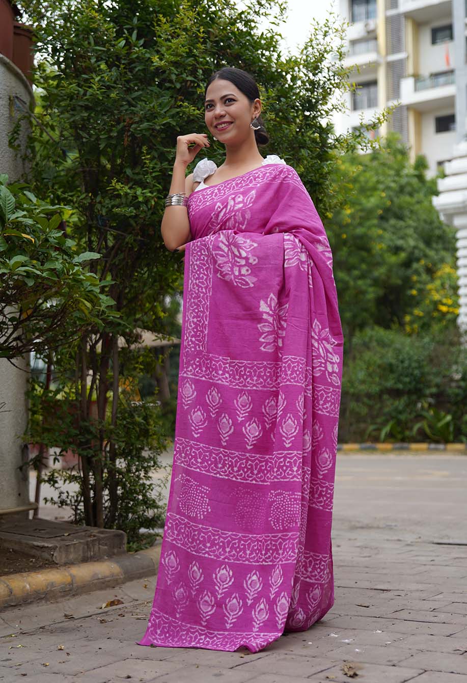 Pretty Pink Ready to Wear Saree in Handblock Print Mal mal saree - Image 2