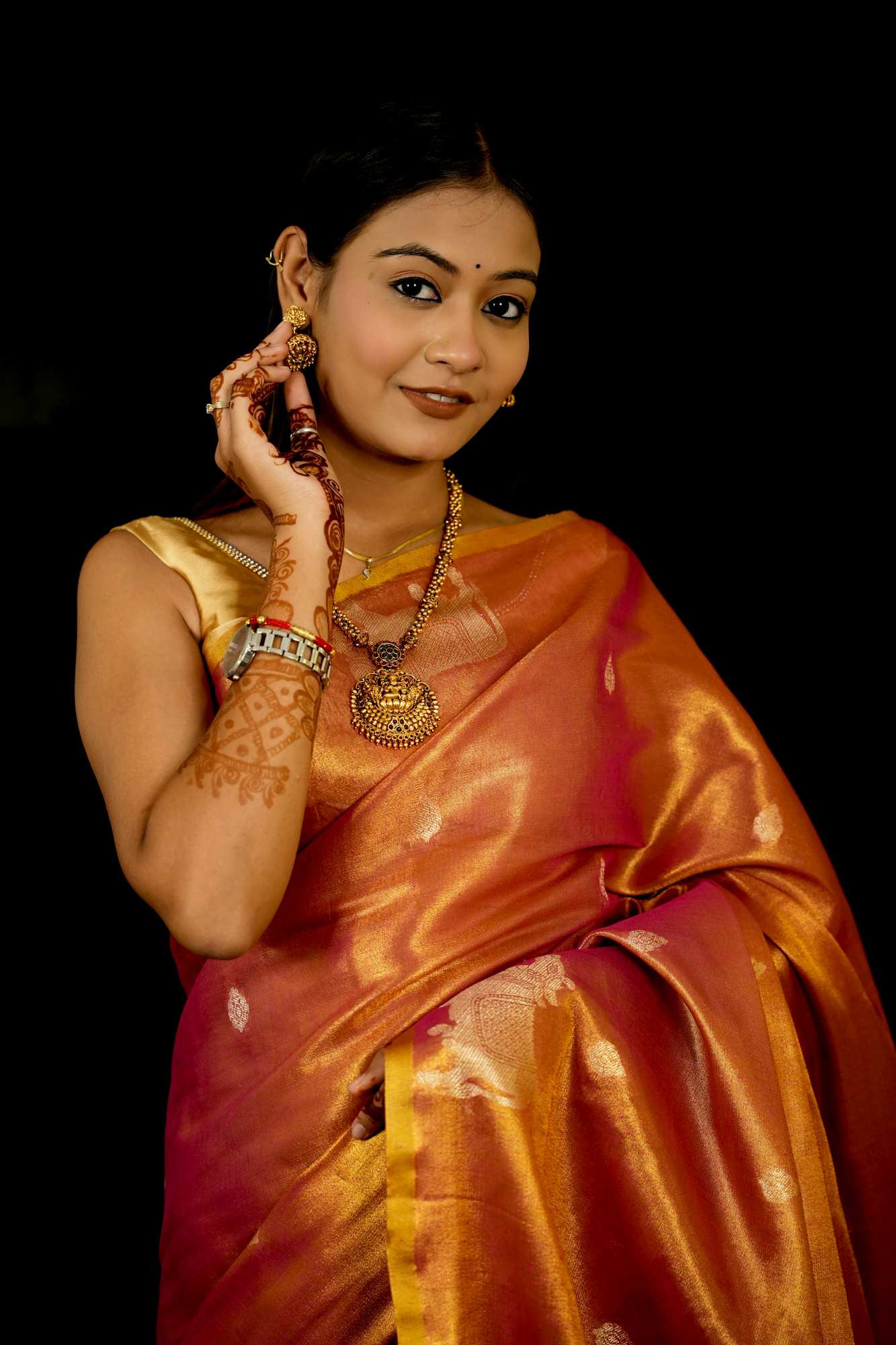 Zari Tissue Silk with Intricate Nandi Motifs Ready To Wear Saree - Image 7