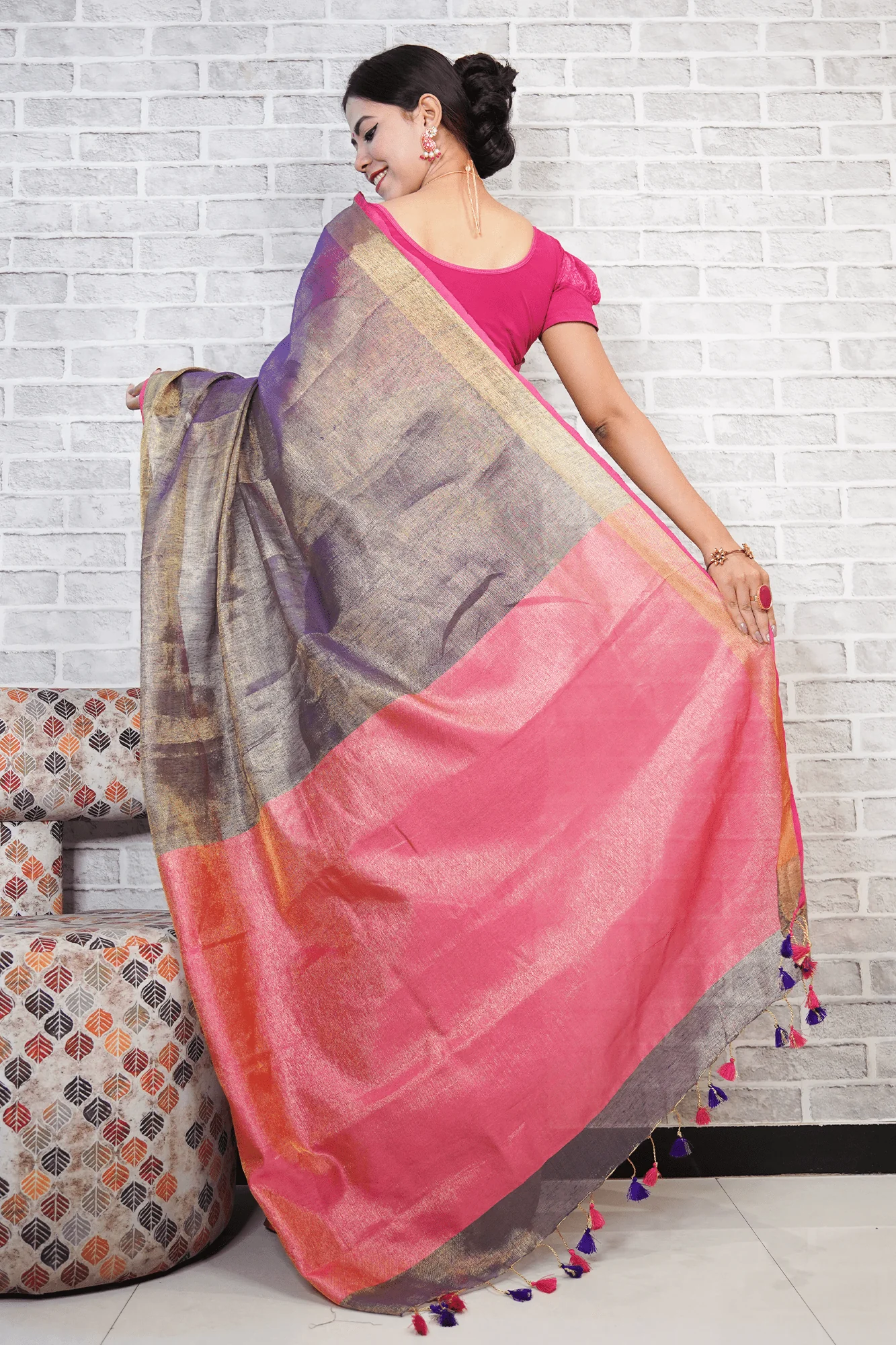 Ready to wear Bhagalpuri linen tissue dhoop chaanv wrap in 1 minute saree - Image 4