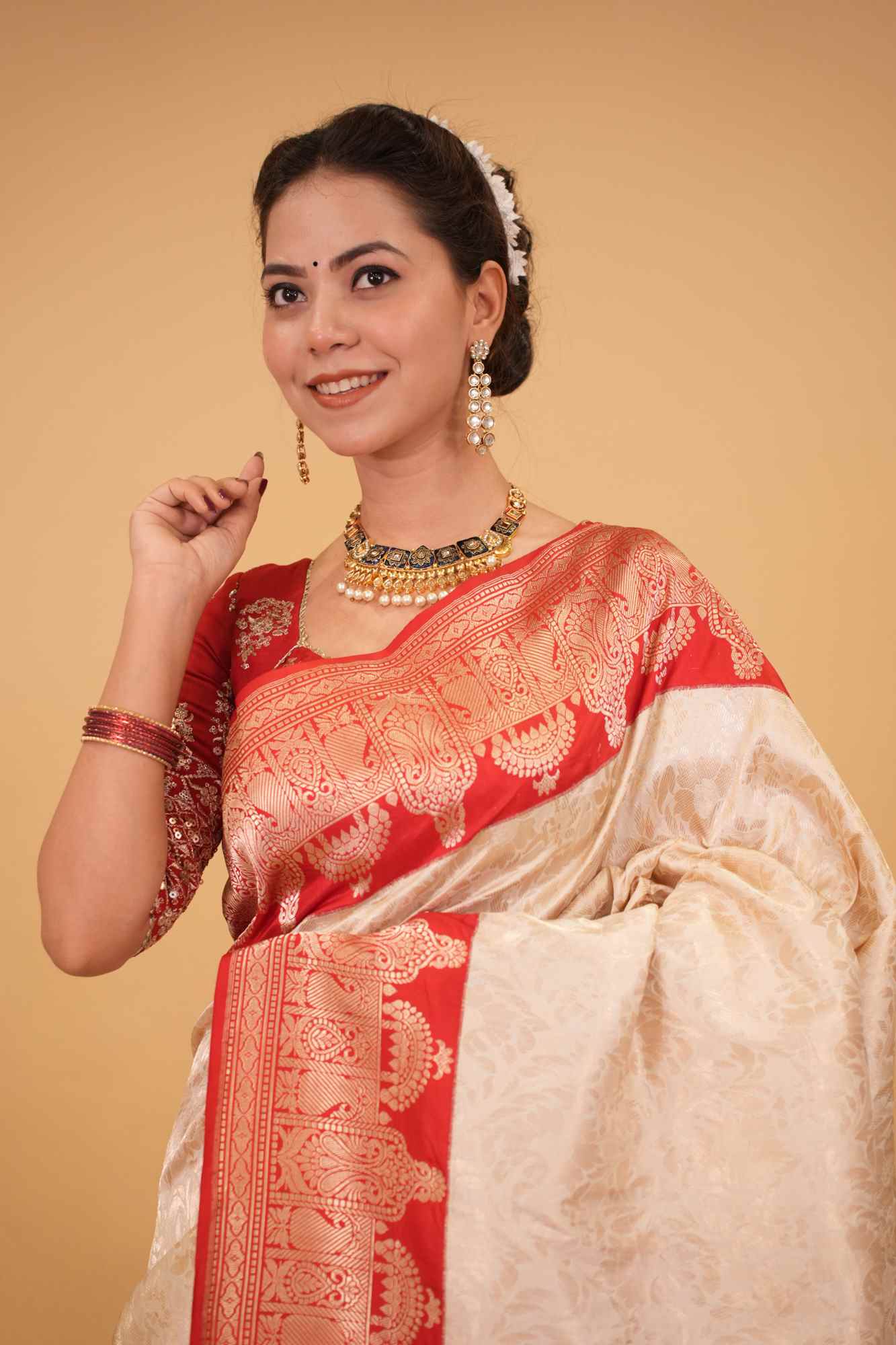 Ready To Wear Exquisite Celebrity Brocade Banarasi Pure Katan Silk Saree in Ivory, Red & Gold with Dome Shaped Kadhiyal Borders, Grand Pallu and Zari | SILK MARK CERTIFIED - Image 6