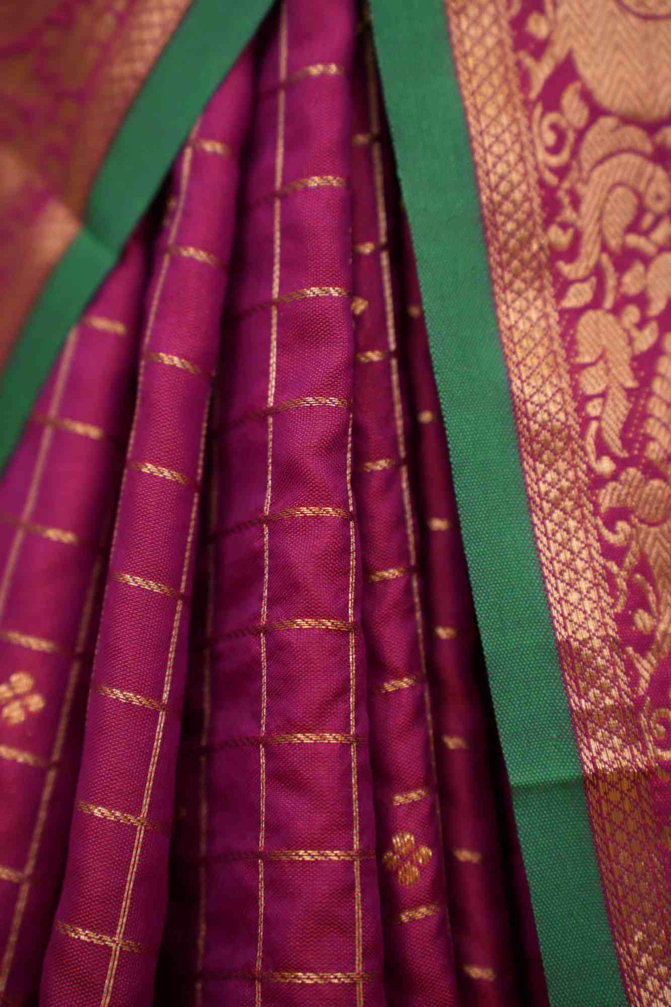 Ready To Wear Kanchipuram Checks Woven Zari Stripe Saree With Broad Contrast Border & Ornate Pallu - Image 9