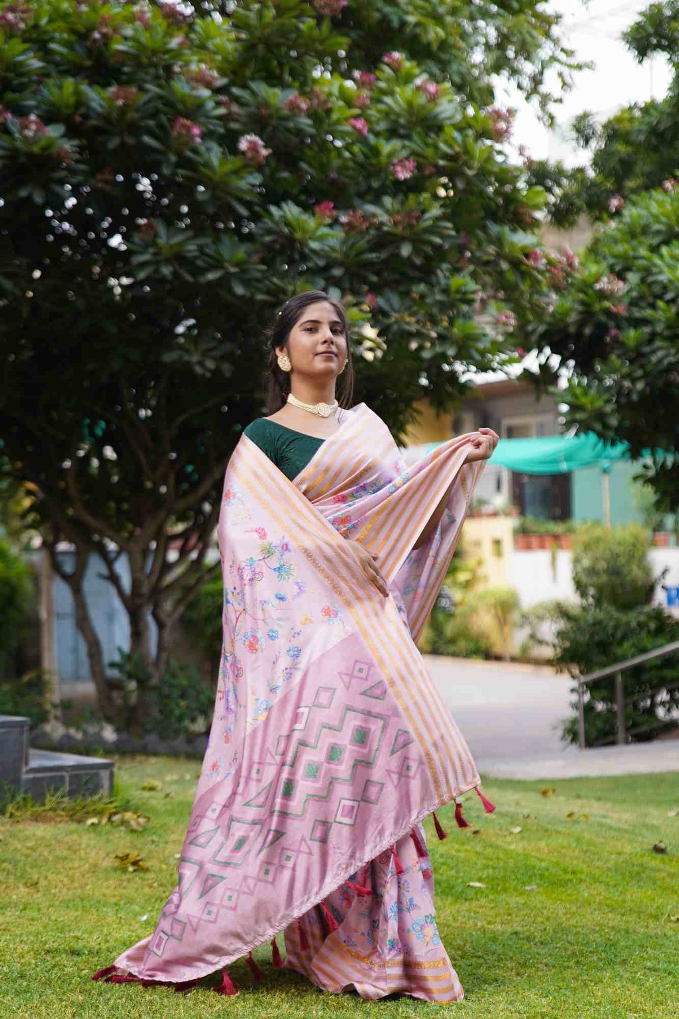 Ready To Wear Pink with Multicoloured Floral Banarsee Soft Silk Wrap in 1 minute saree - Image 2