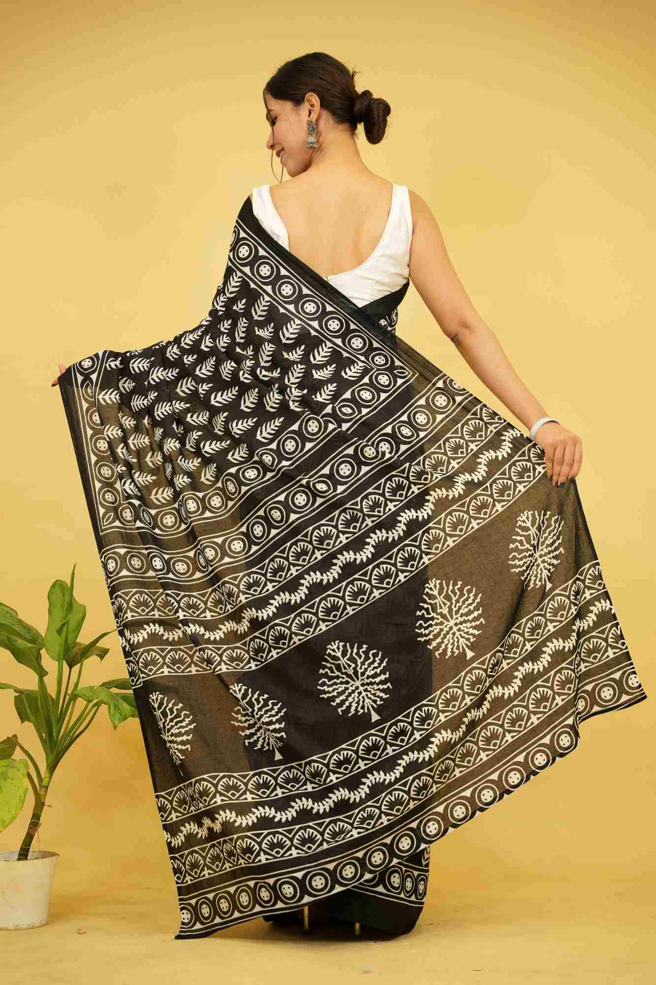 Ready To wear Pure Mul Mul Cotton Black saree with Vegetable dye Hand Block print - Image 7