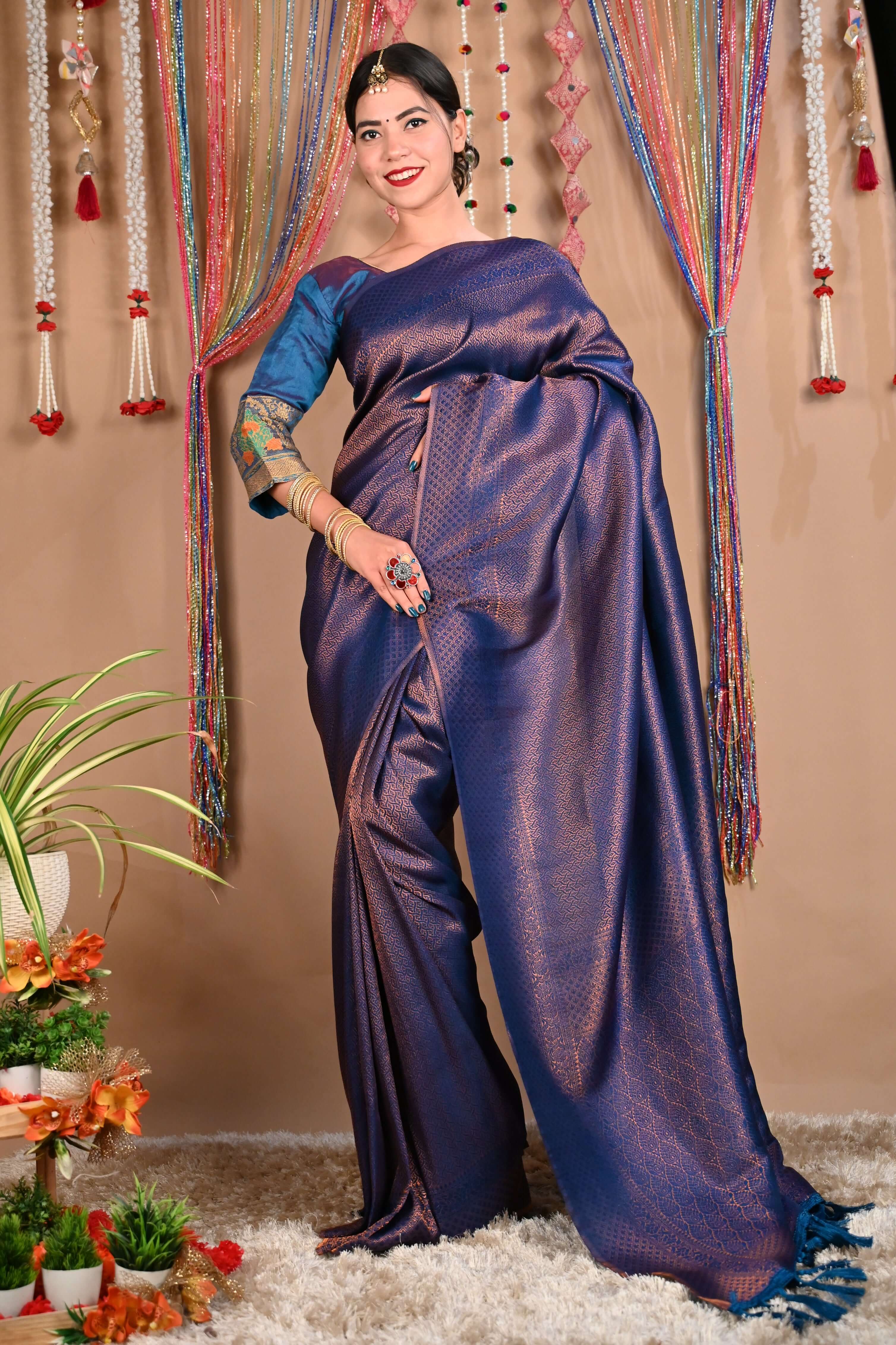 Ready To Wear Sophisticated Wedding Kanjeevaram Teal Ethnic Motif Woven Design Kanjeevaram  Wrap in 1 minute saree - Image 7