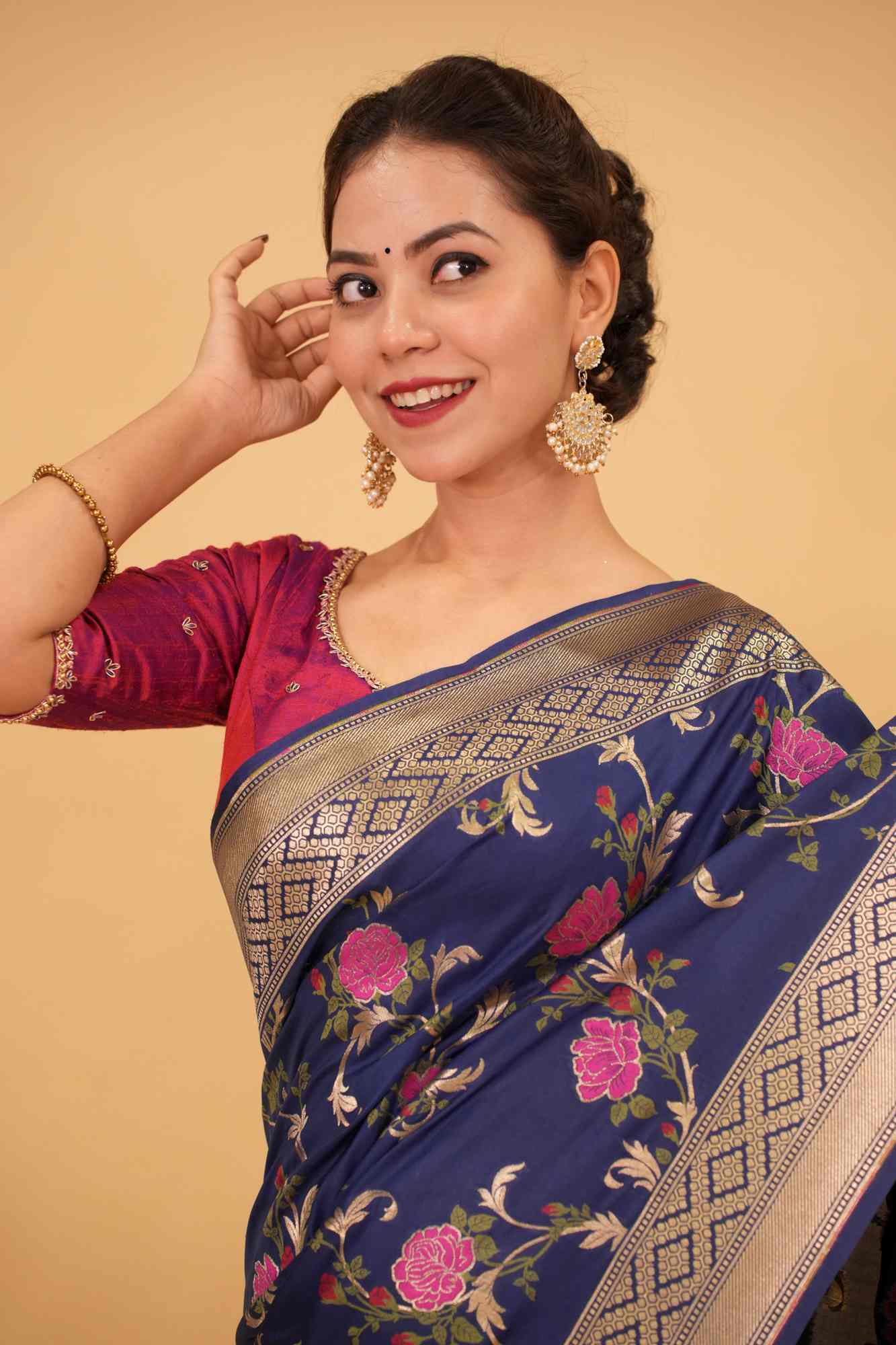 Ready To Wear Space Cadet tone Exquisite Meenakari Rose Jaal Semi Silk Saree and zari border - Image 6