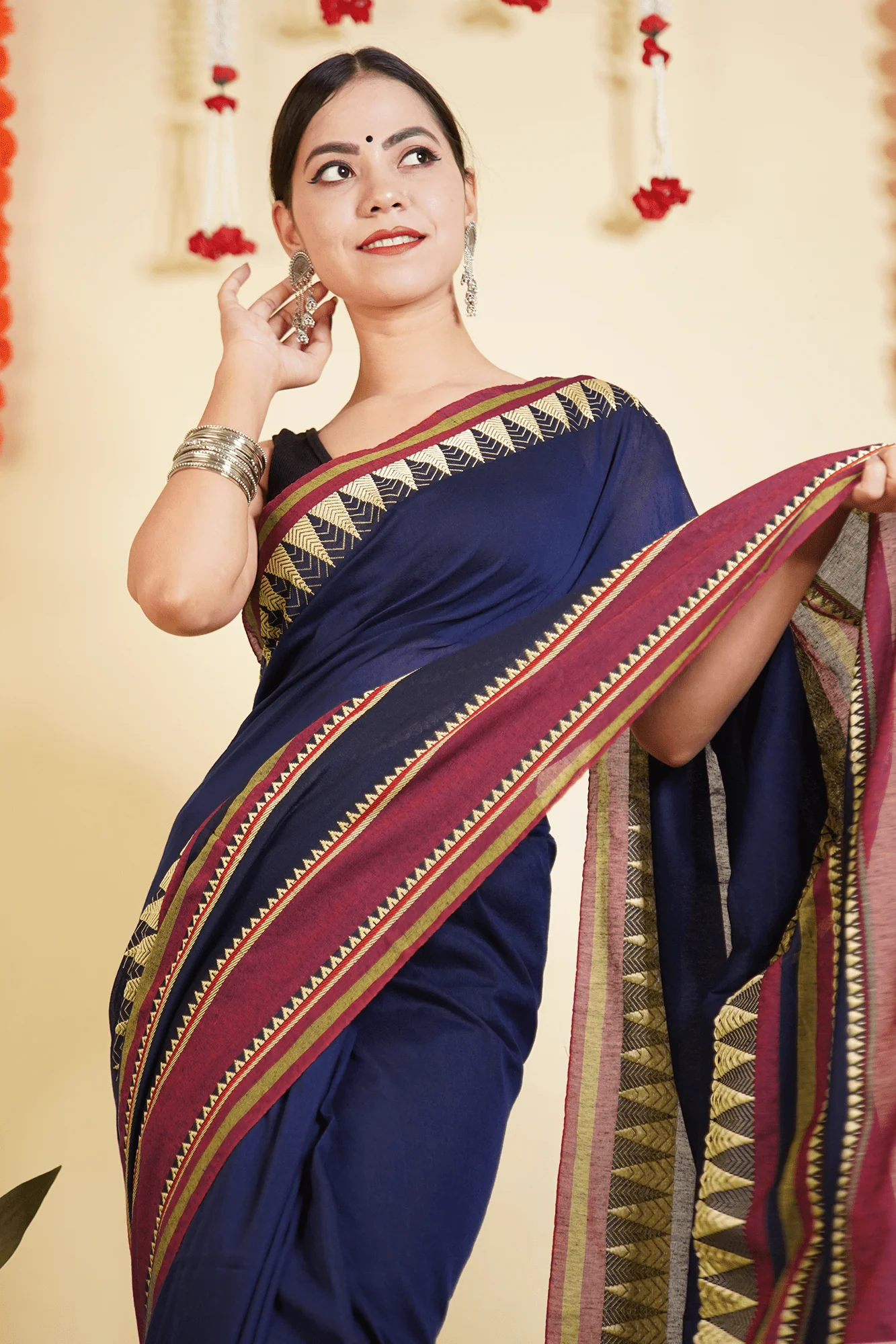 Ready To Wear Traditional Bengali Temple Border Woven Cotton Saree Wrap in 1 minute saree - Image 5