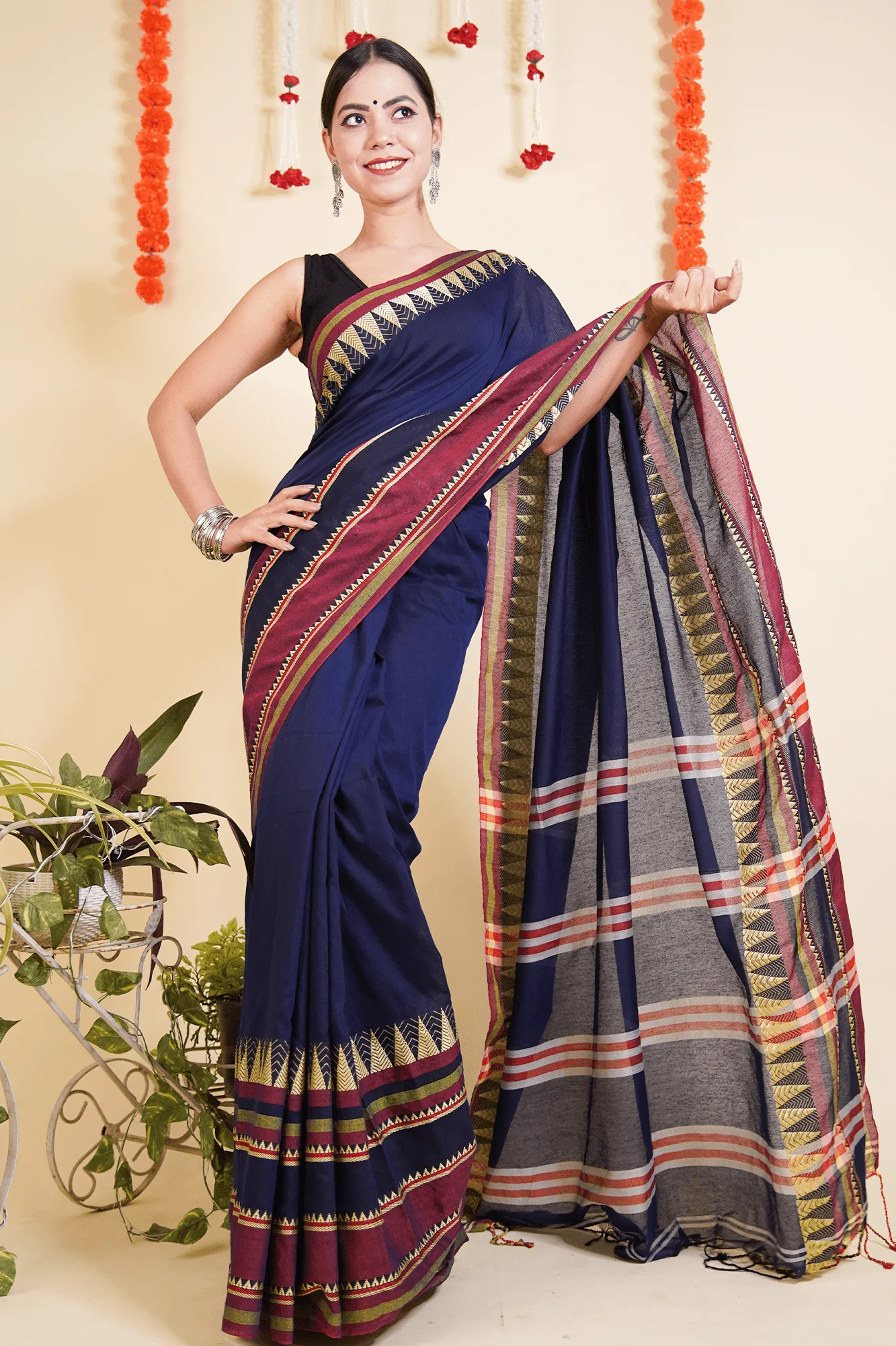 Ready To Wear Traditional Bengali Temple Border Woven Cotton Saree Wrap in 1 minute saree - Image 6