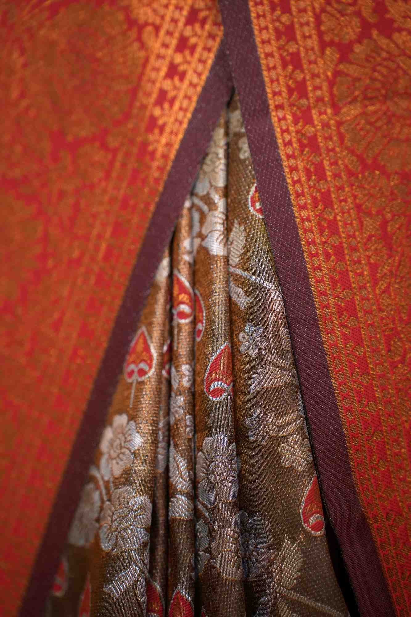 Rust maroon brown & Gold Toned Floral Motif Woven With  Zari Detailed Border Wrap In One Minute Saree - Image 9