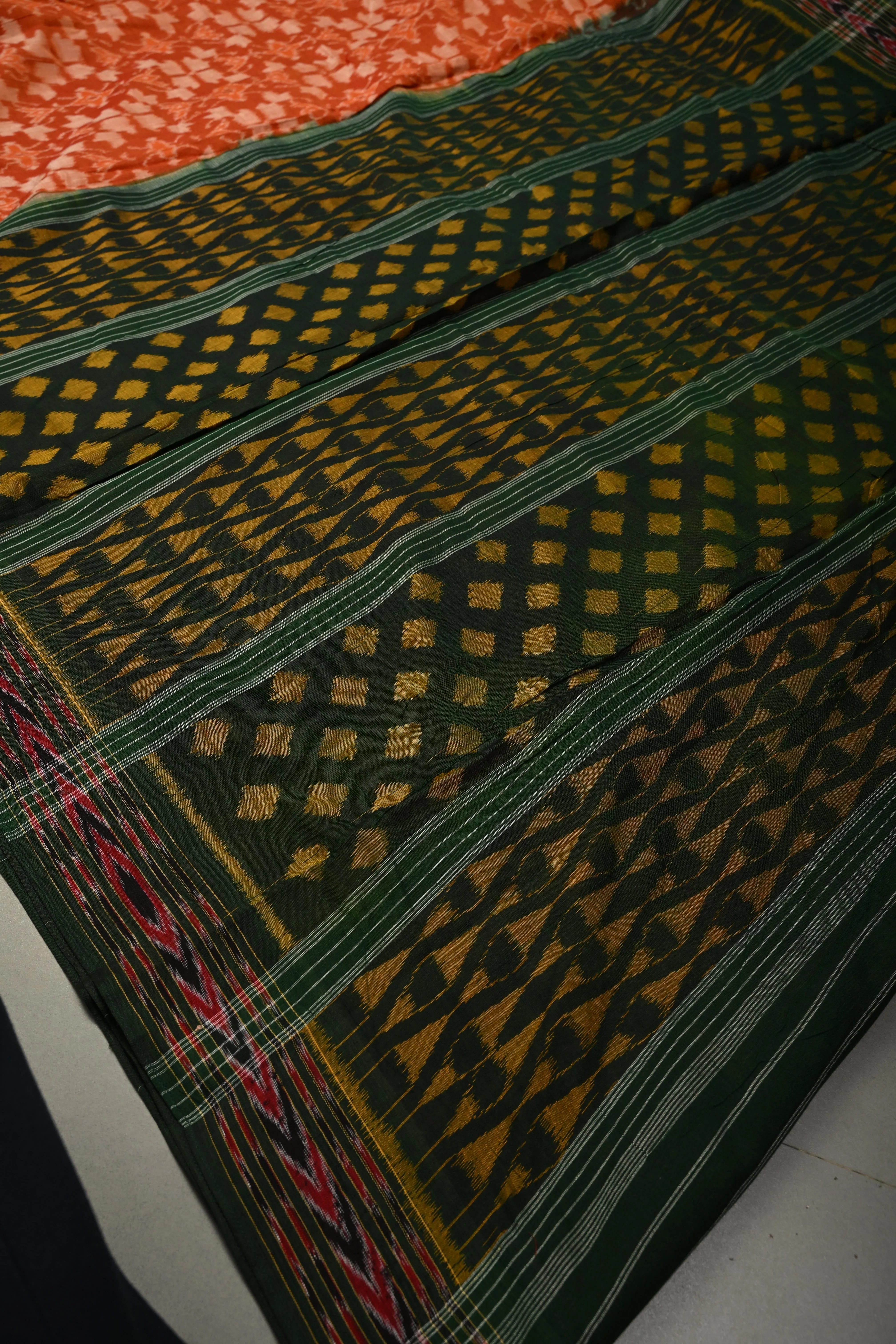 Orange Sambhalpuri ikkat Cotton Handloom Saree With Contrast Border, No Blouse Piece | Shobitam - Image 7