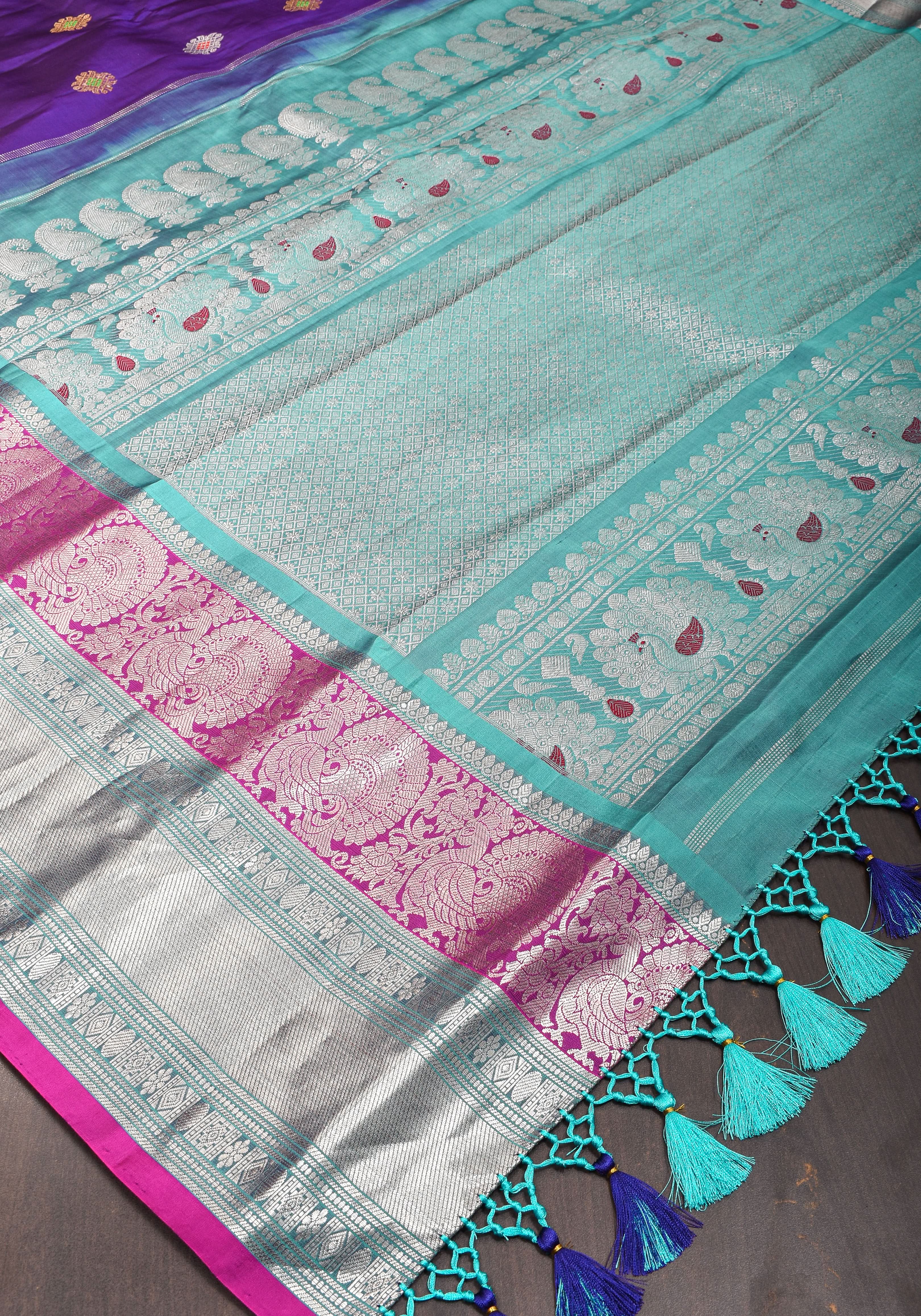 Muggu Design Meenakari Gadwal Silk Saree in Purple with Two Tone  Border | SILK MARK CERTIFIED | Shobitam - Image 17
