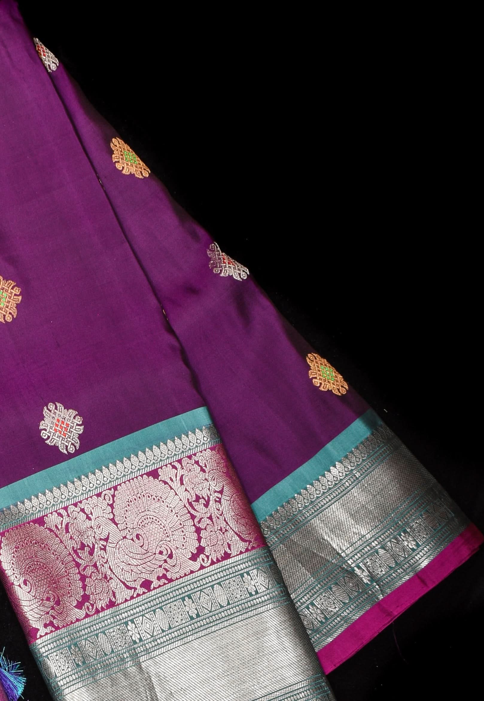Muggu Design Meenakari Gadwal Silk Saree in Purple with Two Tone  Border | SILK MARK CERTIFIED | Shobitam - Image 5