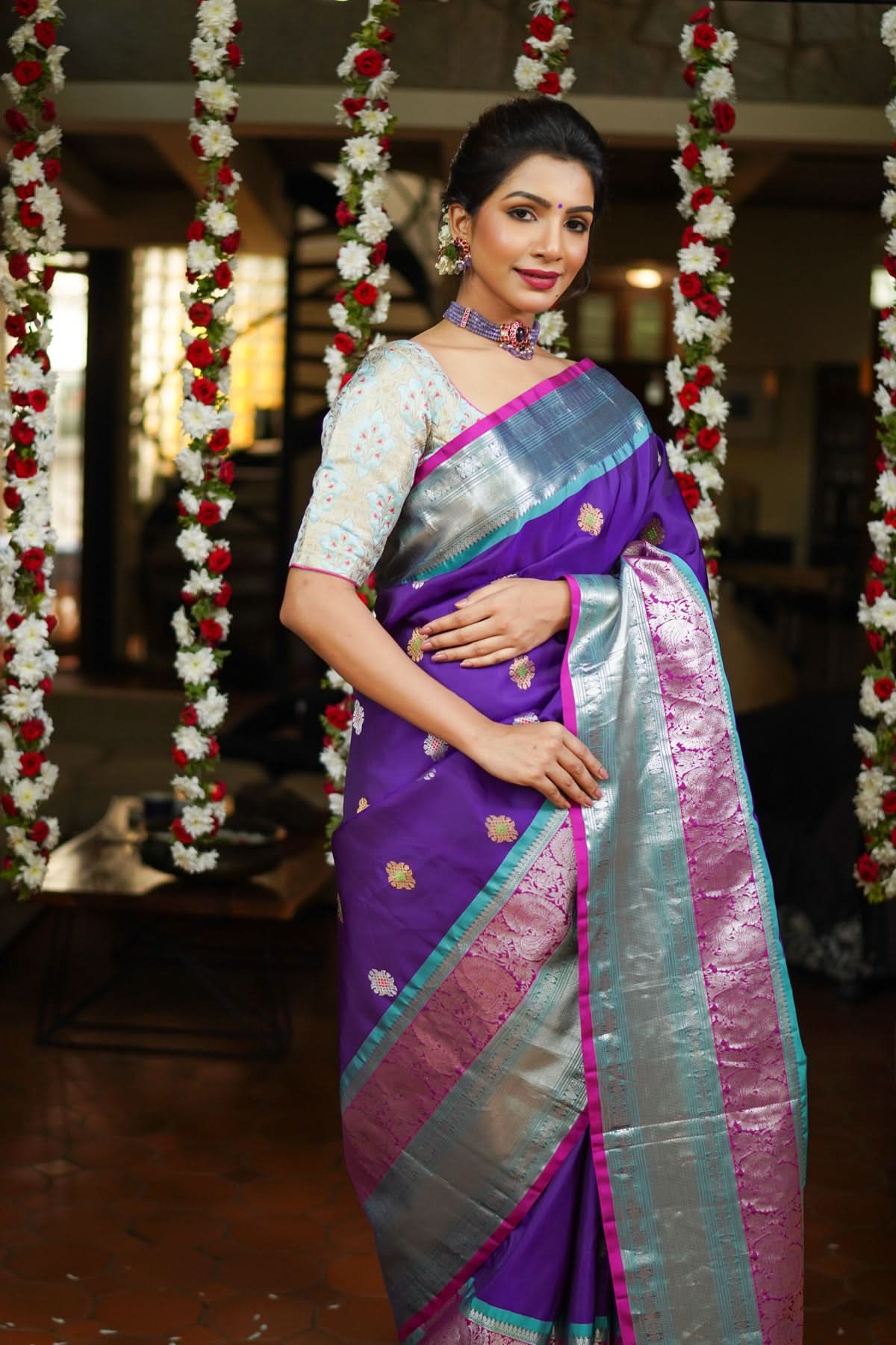 Muggu Design Meenakari Gadwal Silk Saree in Purple with Two Tone  Border | SILK MARK CERTIFIED | Shobitam - Image 8