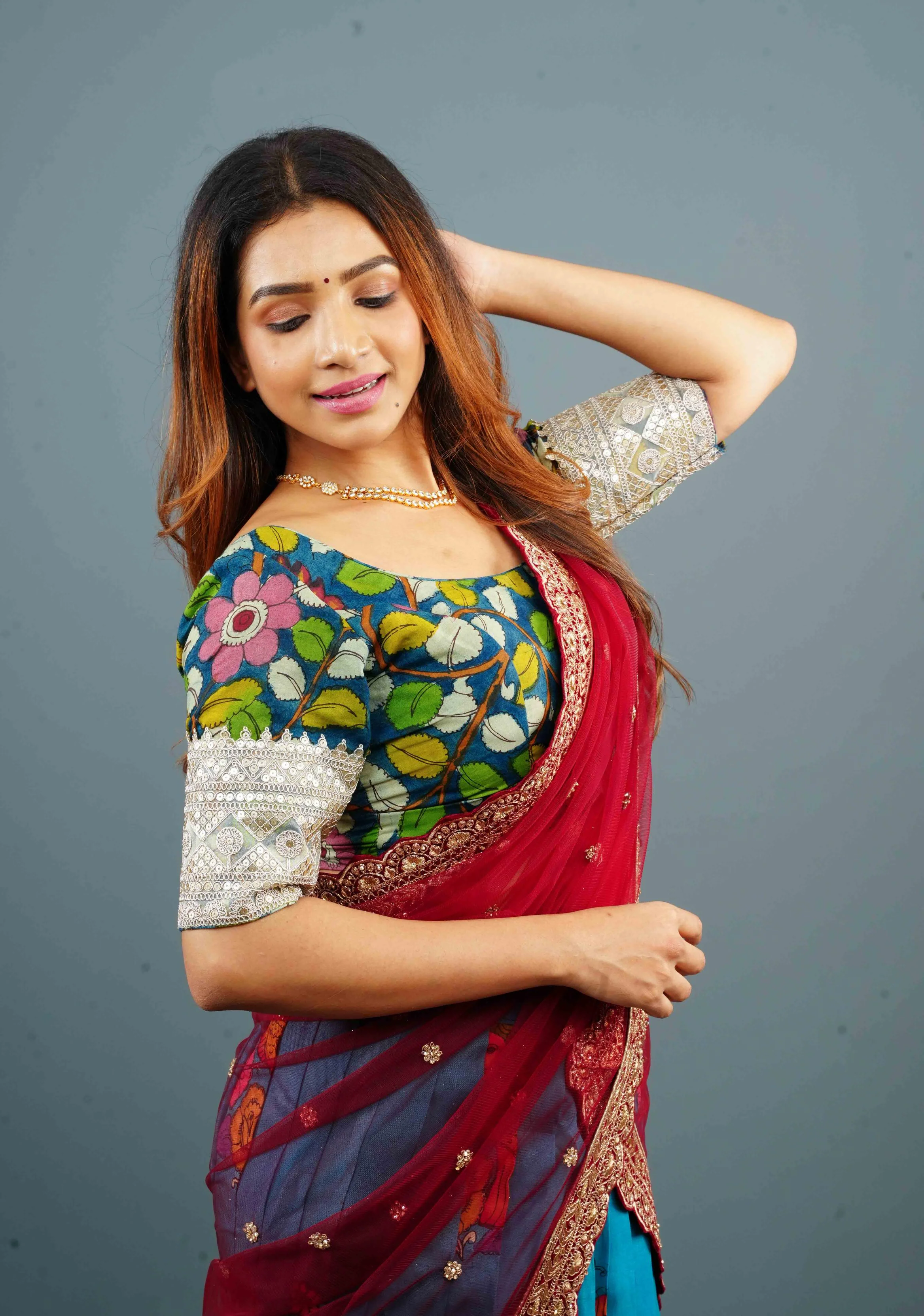 Blue Authentic Pen Kalamkari Scoop Neck Blouse with wide Lace Border on sleeves, Customizable, Made to Order | Shobitam - Image 4