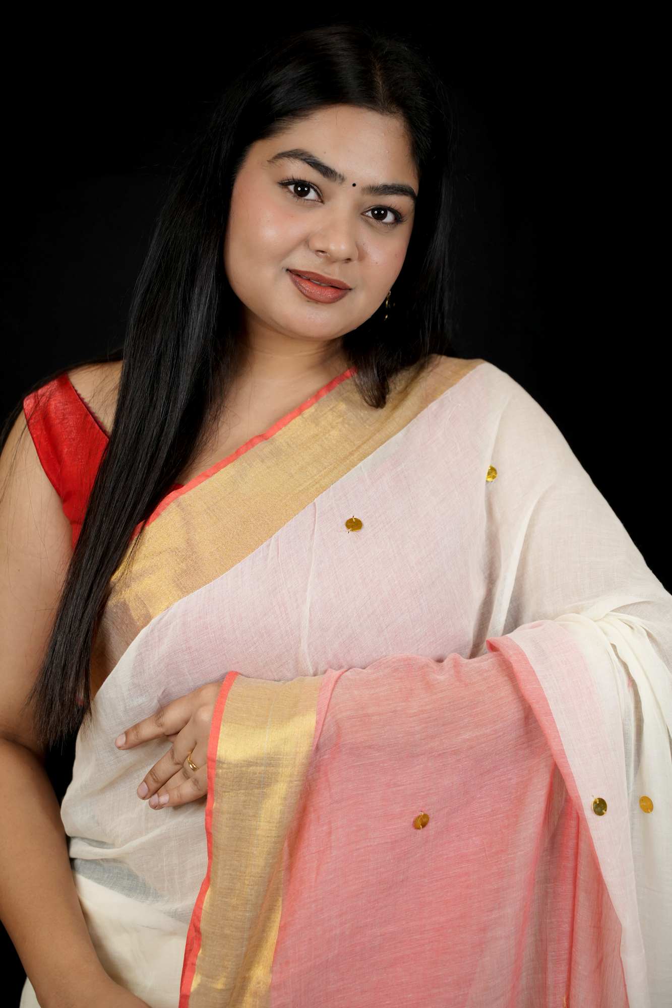 The Softest Shade of Grace — Our Blush & Ivory Handloom Ready to Wear Saree - Image 17