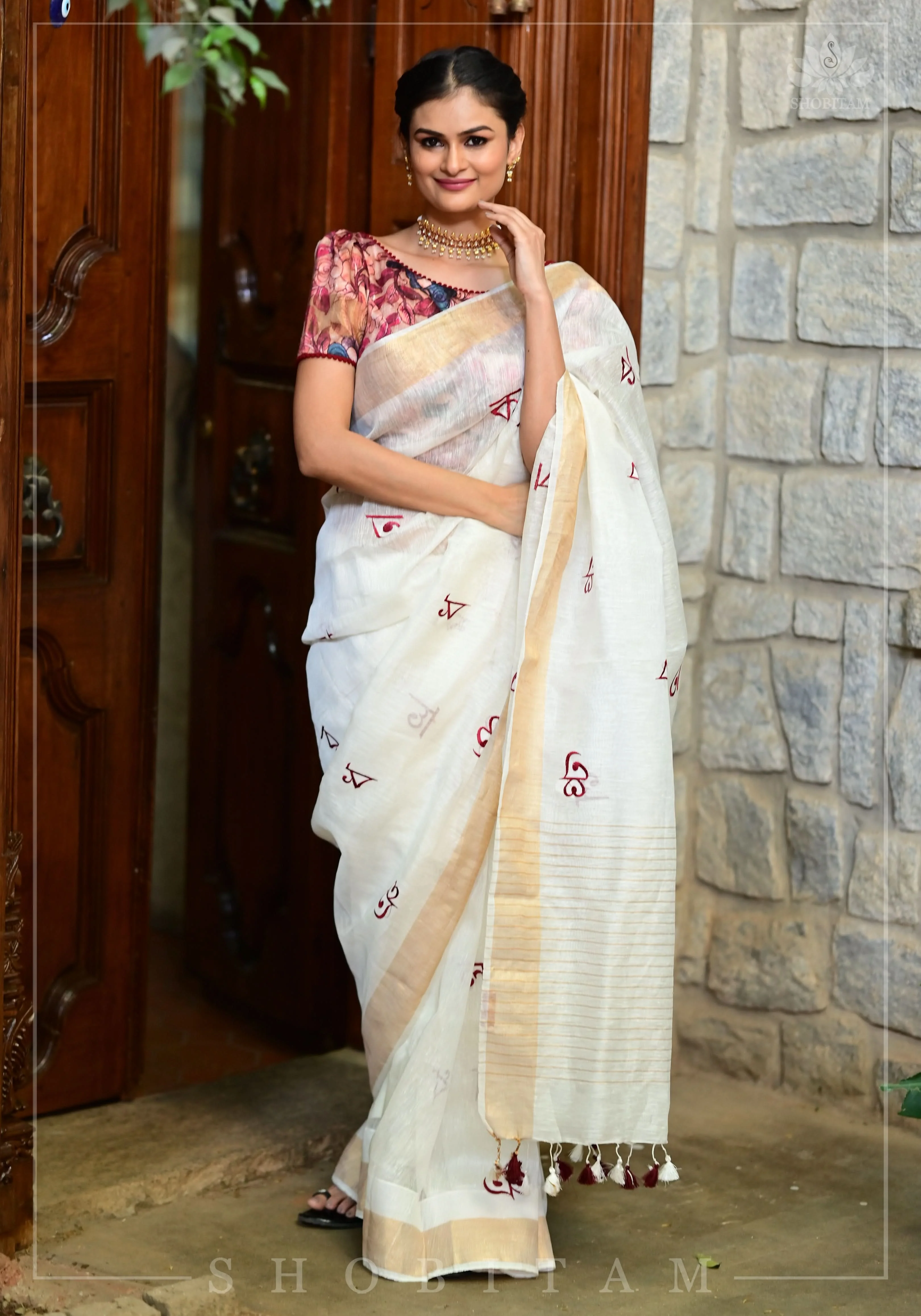 Bangla Alphabets embroidered Silk Linen Saree | Shobitam - Image 2