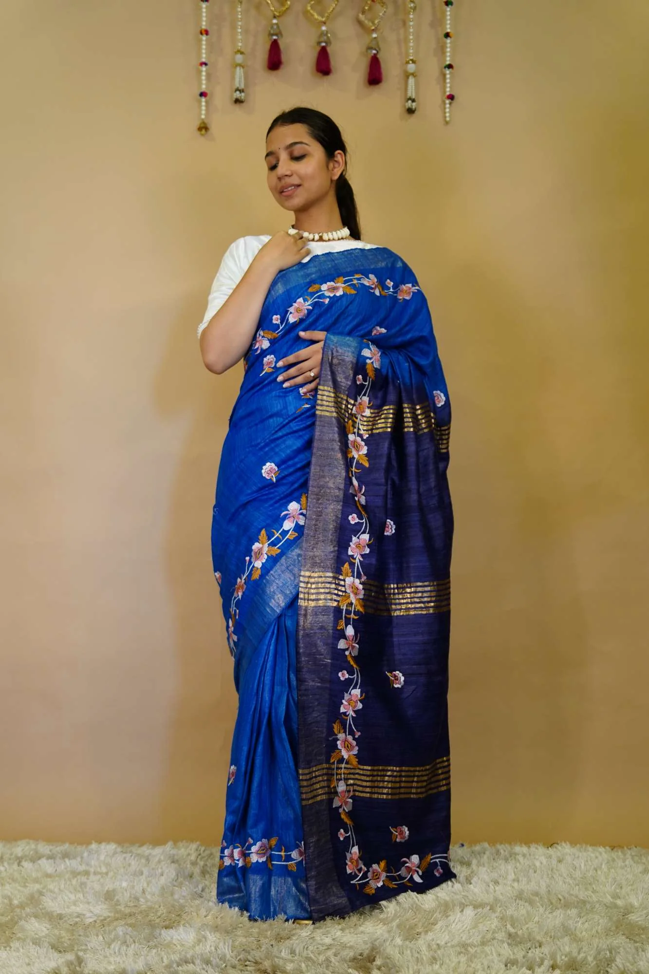 Silk Mark Tusser Giccha Silk With Blue Ombre shade & Embroidery On Border Wrap In One Minute Saree - Image 4