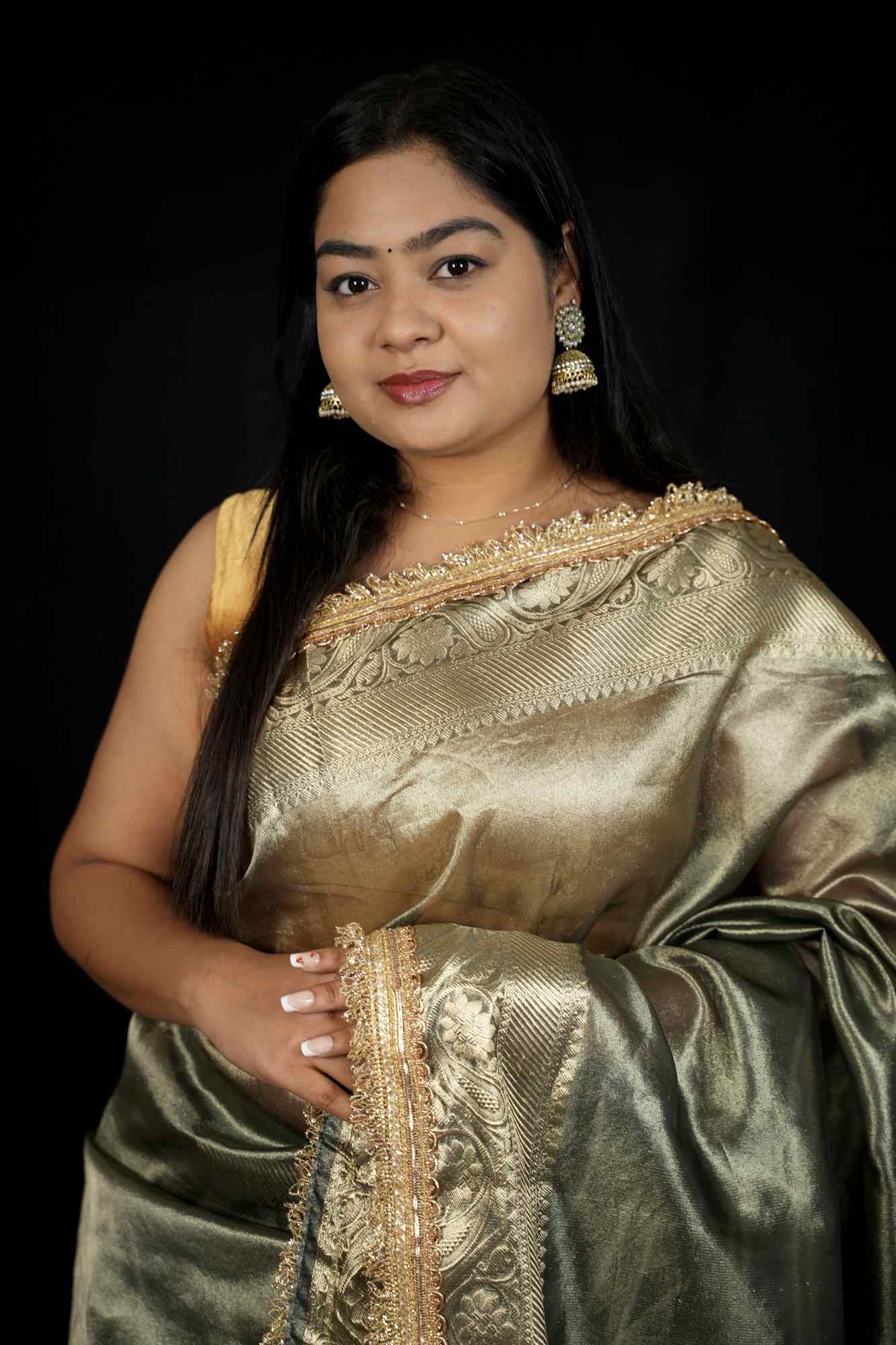 Silver Glamour Soft Tissue Silk with Luxe Zari & Sequin Lace Border Ready To Wear Saree - Image 4