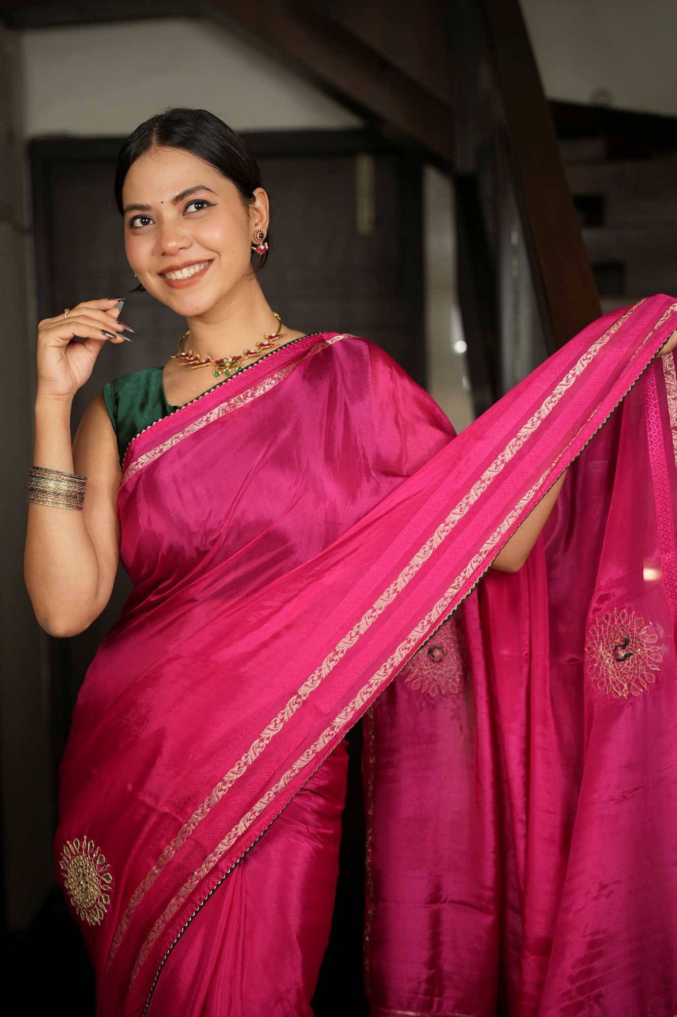 Pure Munga Silk with Handcrafted Gota & Mirror Embellishments Ready To Wear Saree - Image 7