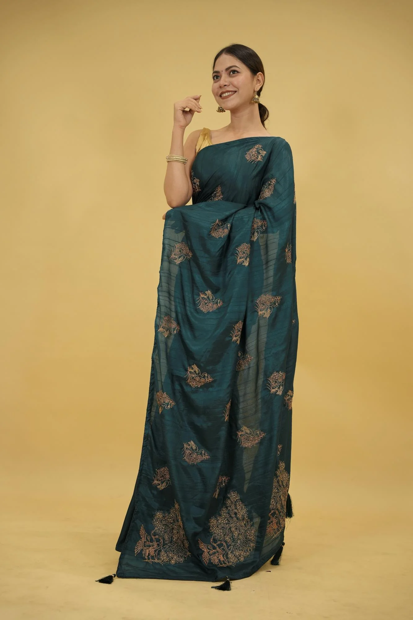 Soft Silk with Intricate Zari Woven Motifs Ready To Wear Saree - Image 4