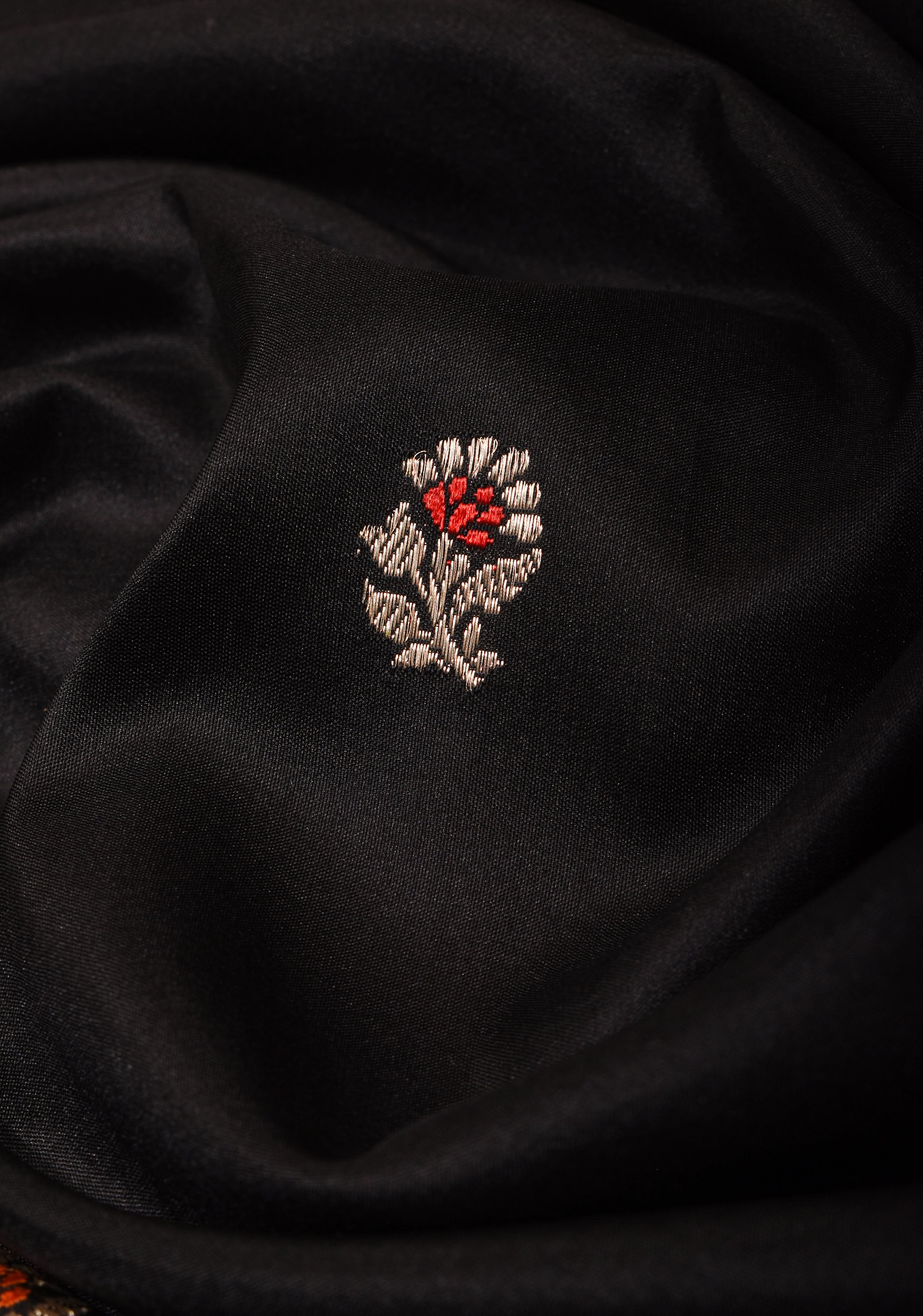 Stunning Black Banarasi Katan Silk Saree and Zari Meenakari Floral Border | SILK MARK CERTIFIED | Shobitam - Image 14