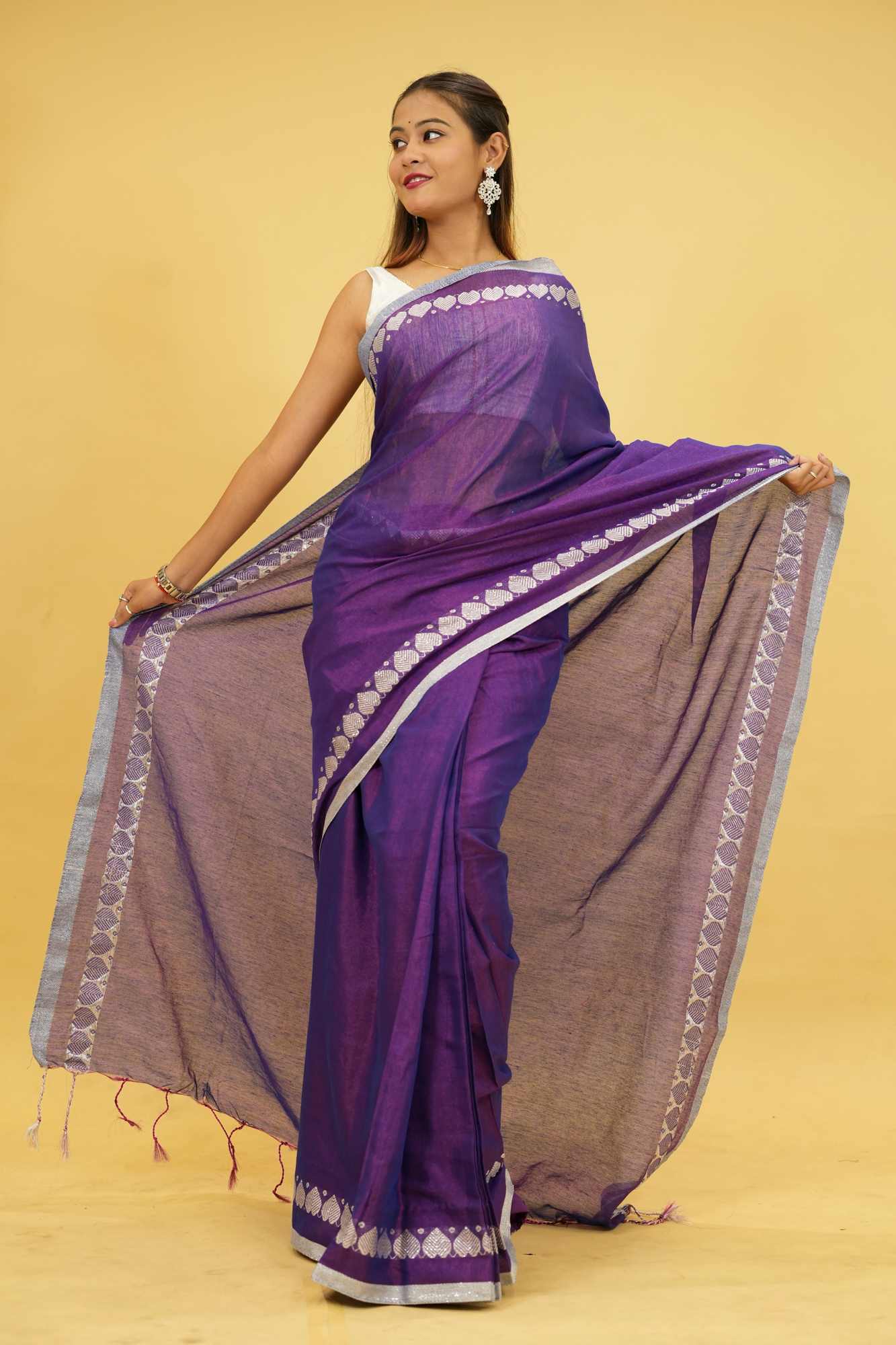 Stylish Tissue Cotton Silk with Heart Weave  Border & Dhoop Chaanv  Ready To Wear Saree - Image 2