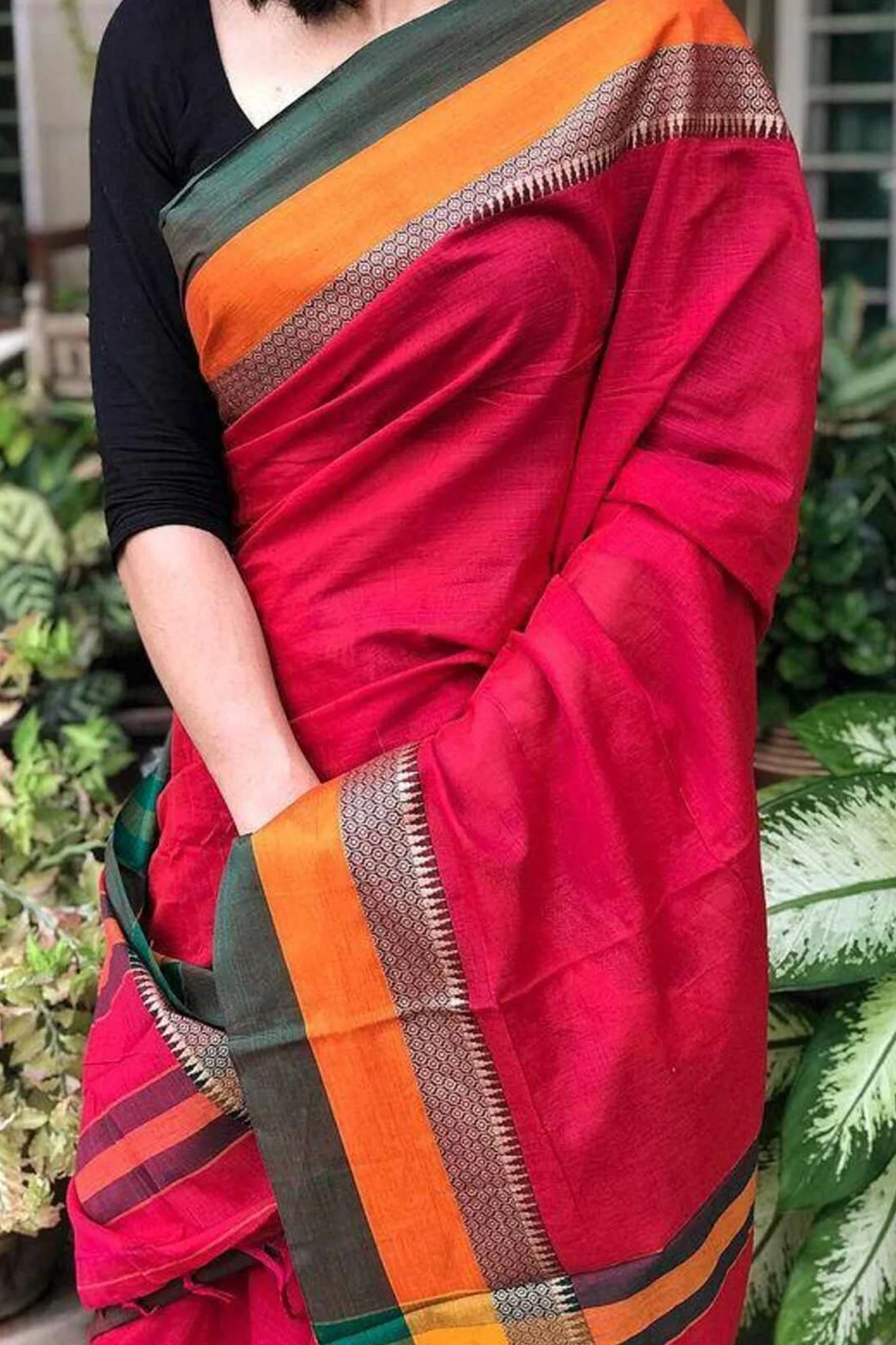 Traditional Handloom Weave Pure Cotton With Contrast Temple Bordered Ready To Wear Saree - Image 3