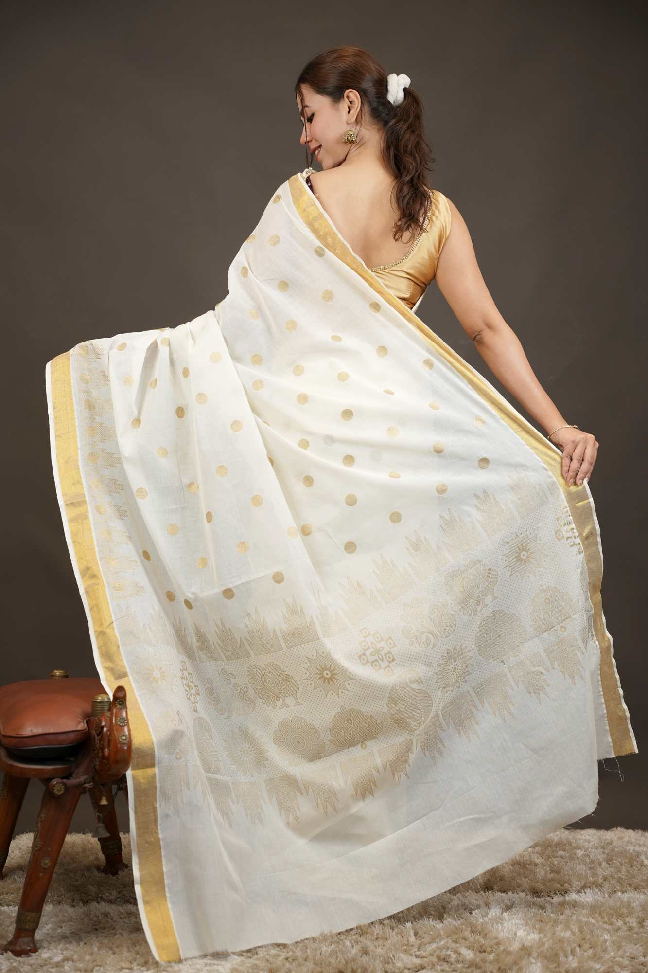 Traditional Kerala Kasavu With Golden Border Ready To Wear Saree - Image 3