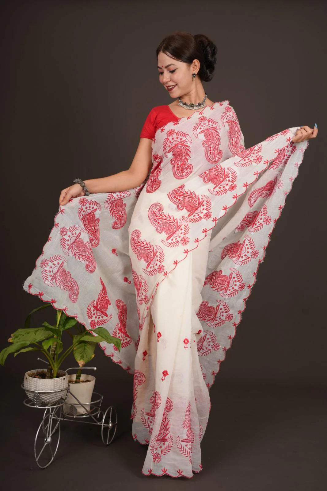 Traditional Pure Cotton With Red Embroidery Art & DurgaMaa Bangali Handloom Wrap in 1 minute saree - Image 3