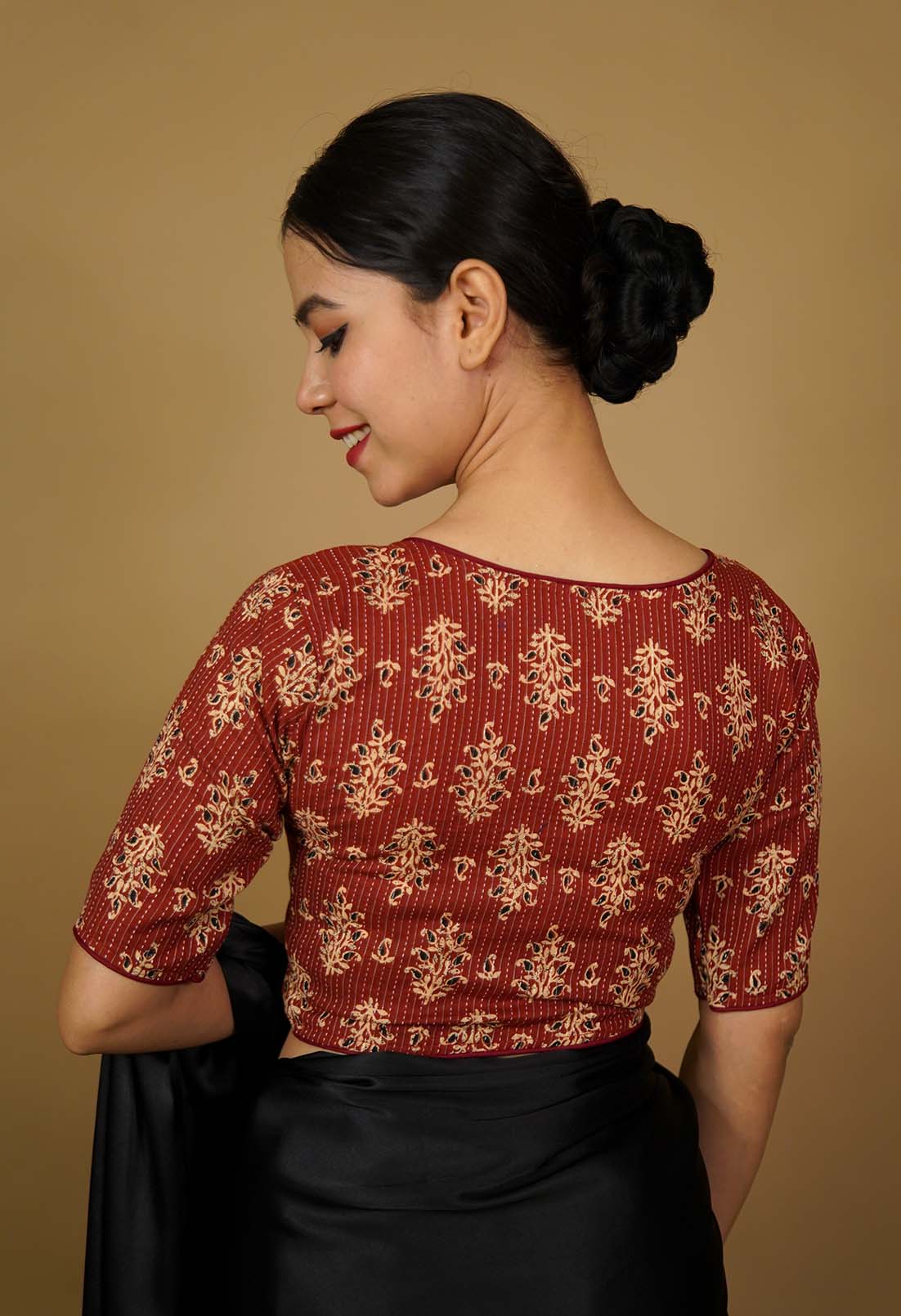 U Neck Block Printed front Hooks piping Detailed Soft Cotton Blouse - Image 4