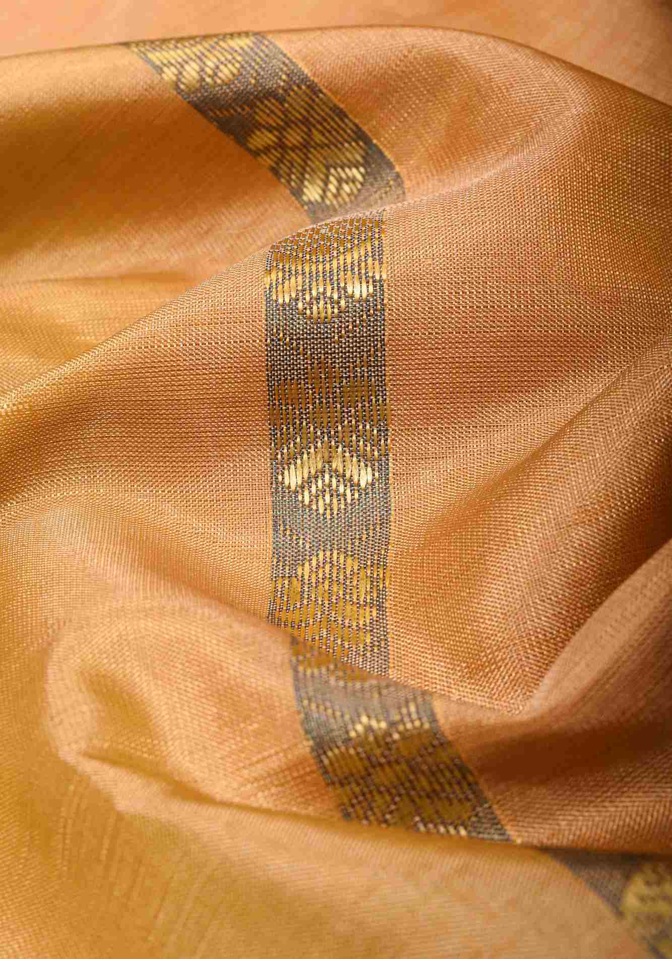 Vegan Silk Handloom stitched pleated Saree in Peach with Resham Buttas and Contrast Pallu, No Blouse piece ready to wear saree - Image 5