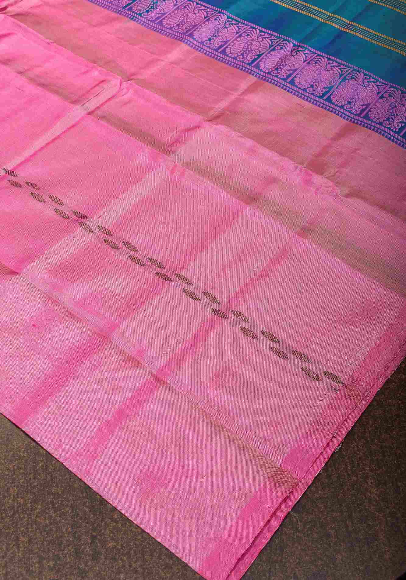 Vegan Silk Handloom predraped Saree in Pink with Teal Contrast, No Blouse Piece ready to wear saree - Image 5