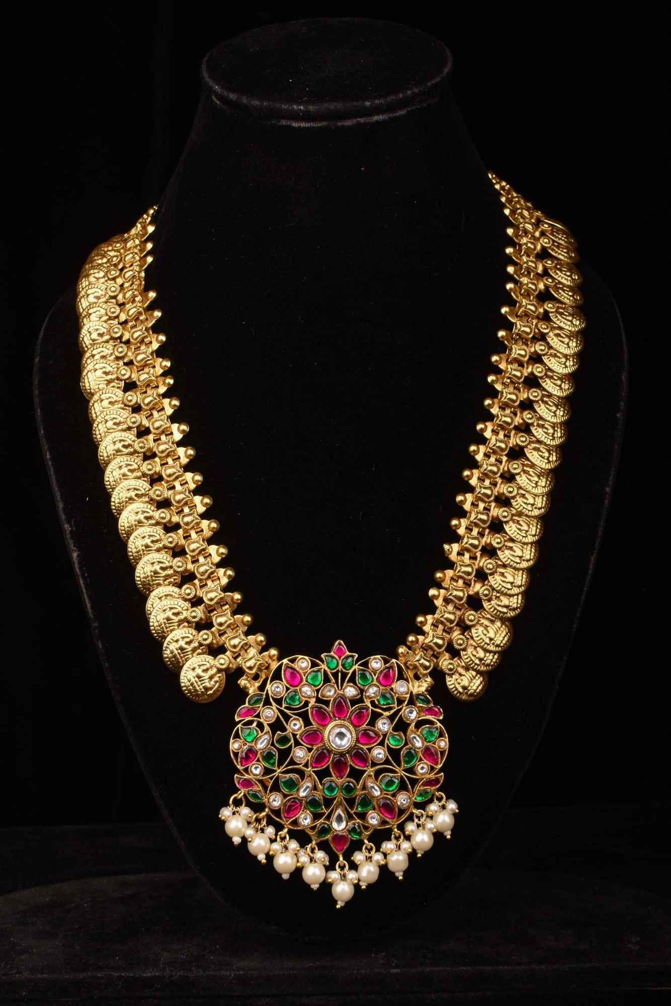 Vintage Style Lakshmi Coin Necklace with Kemp Stone Floral Design Pendant - Image 7