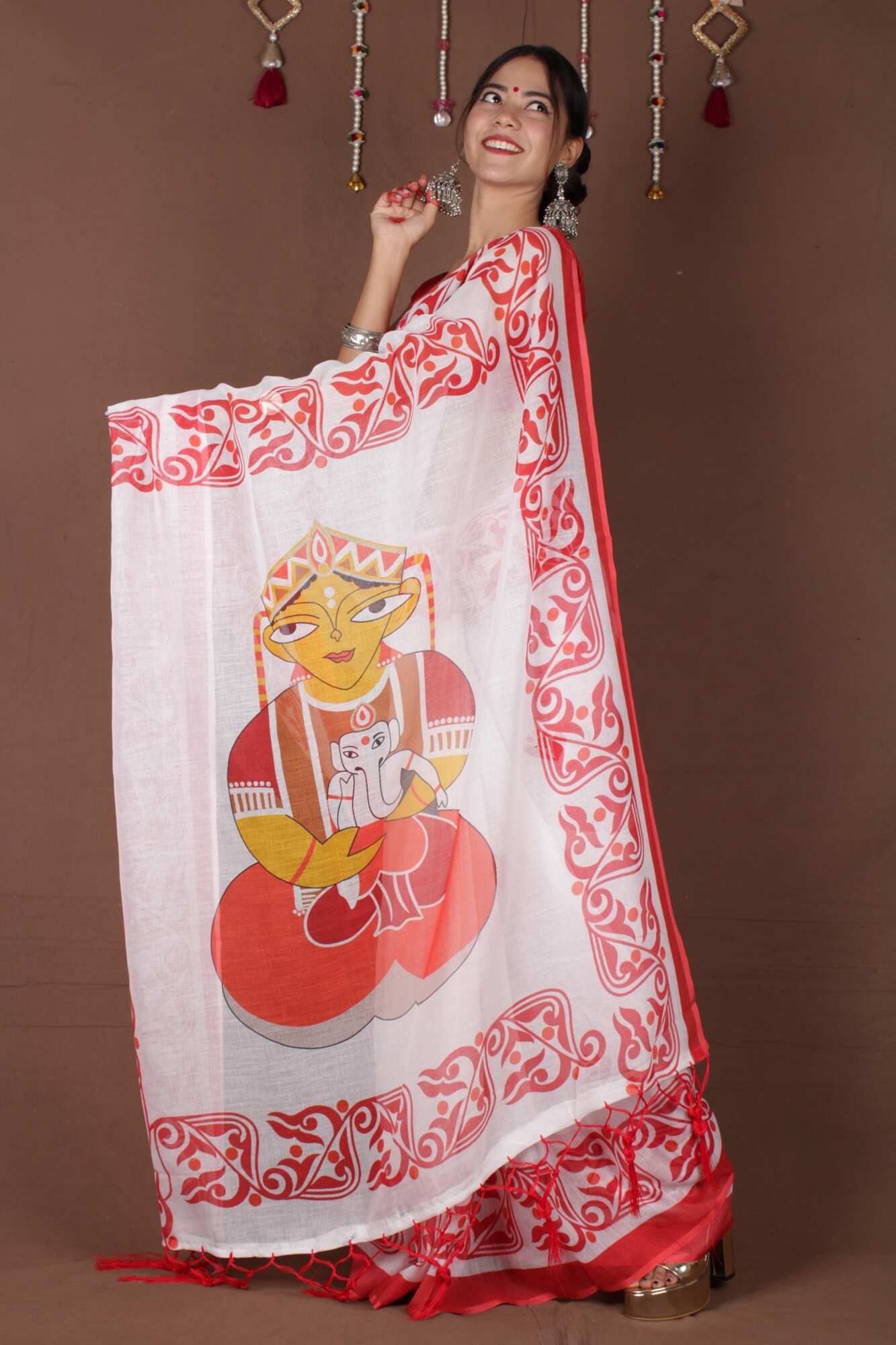 Wrap in 1 Minute  Bengal Tant Red & White Handpainted Cotton Ready to Wear Saree - Image 3