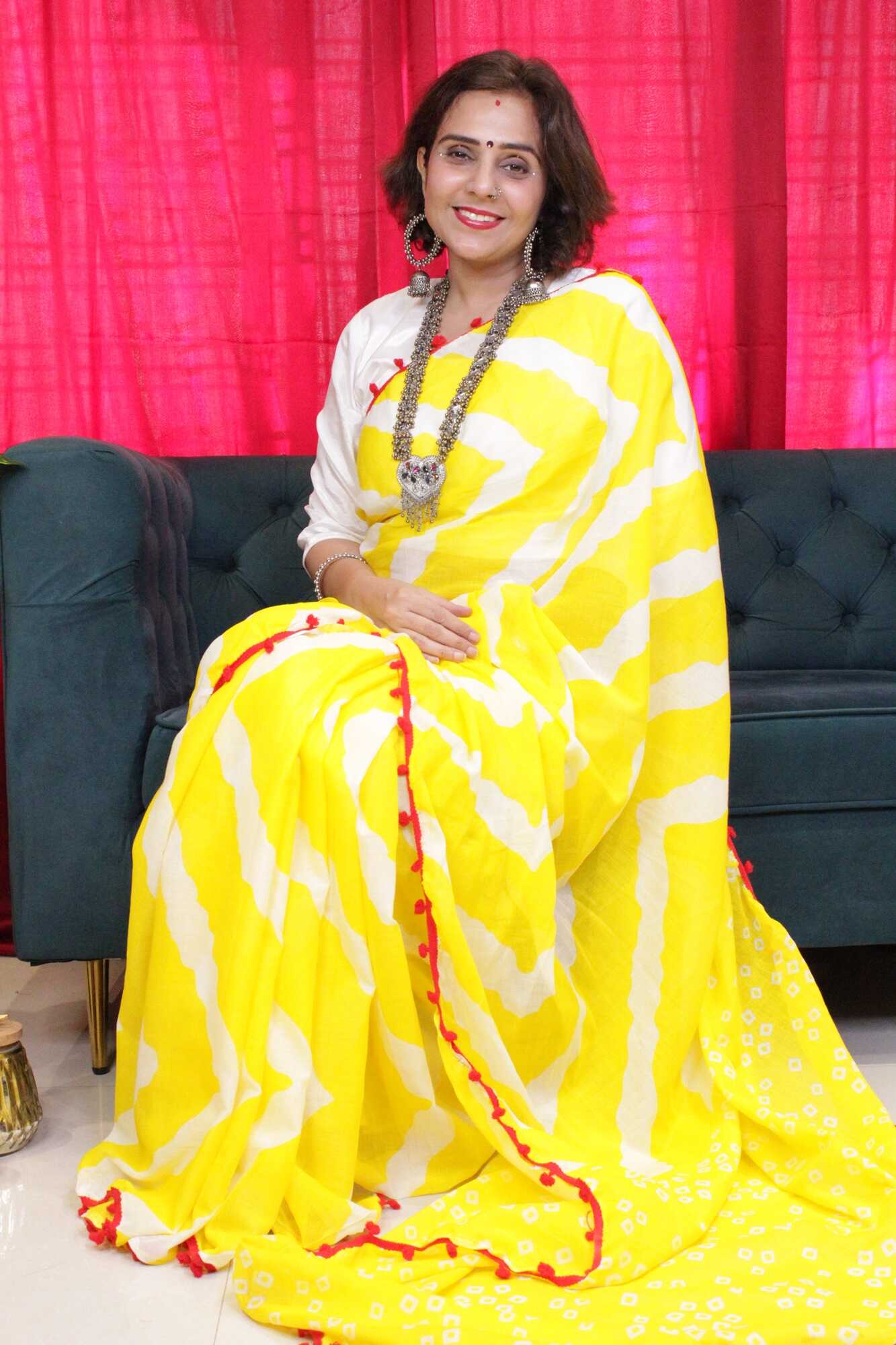 YELLOW AND WHITE COTTON MUL MUL PRINTED SAREE WITH POMPOM - Image 13