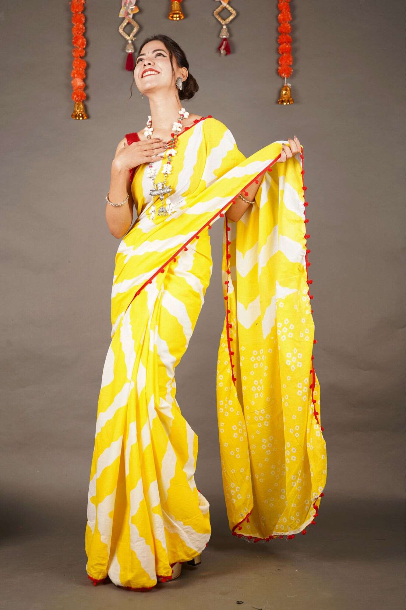YELLOW AND WHITE COTTON MUL MUL PRINTED SAREE WITH POMPOM - Image 6