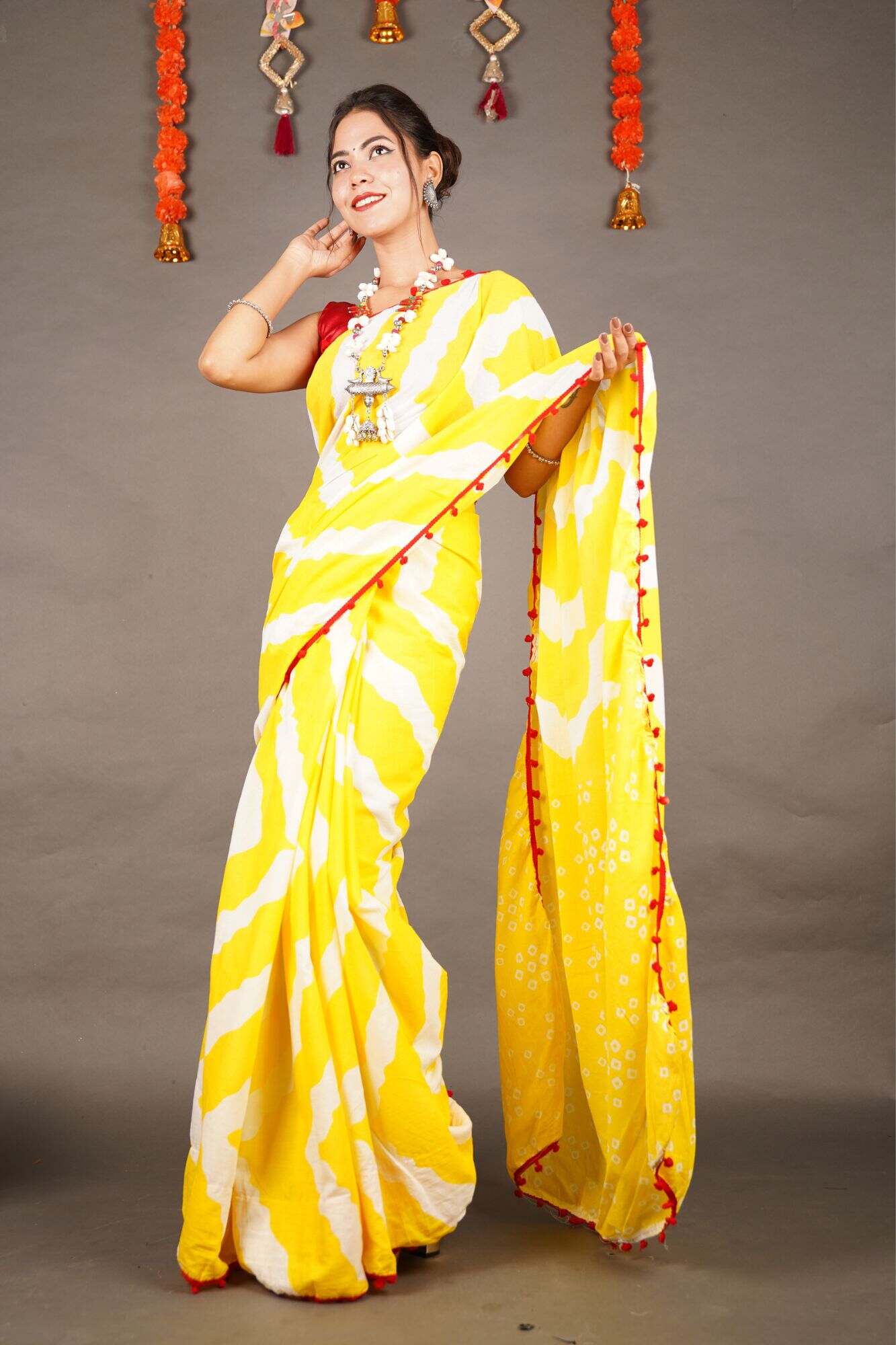 YELLOW AND WHITE COTTON MUL MUL PRINTED SAREE WITH POMPOM - Image 9