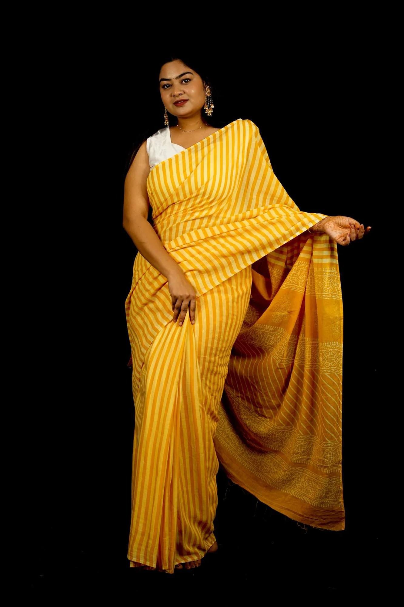 Yellow & White Striped Mulmul Cotton Handloom Ready To Wear Saree - Image 5